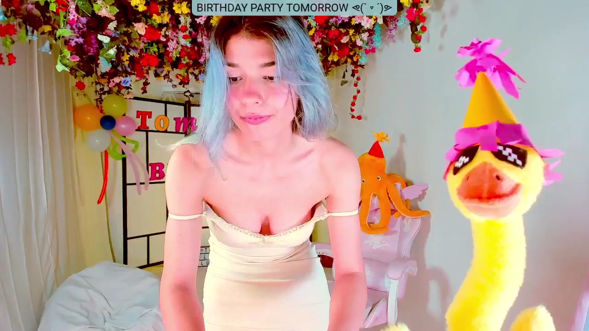 Gallery image thumbnail from Agostinha_Red's myfreecams stream on, 08/31/2024, 22:02 image 18 of 20