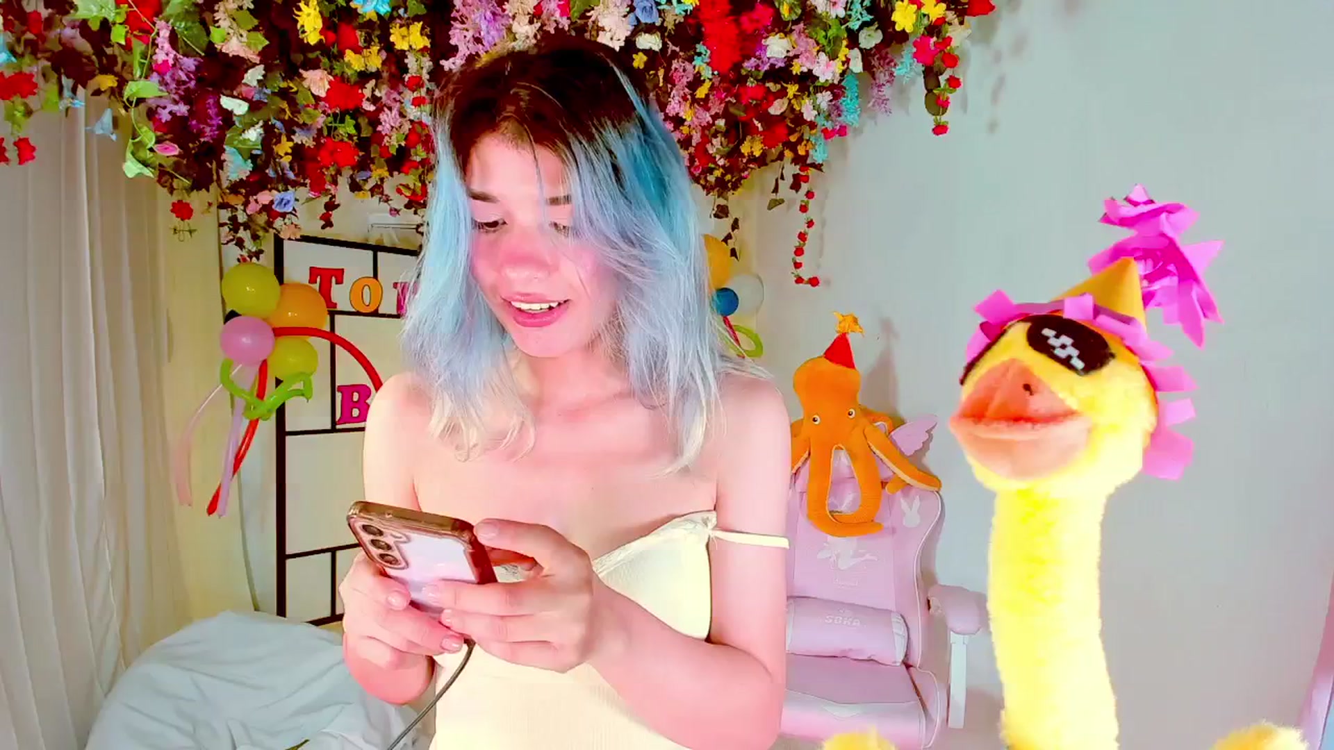 Gallery image thumbnail from Agostinha_Red's myfreecams stream on, 08/31/2024, 23:34 image 14 of 20