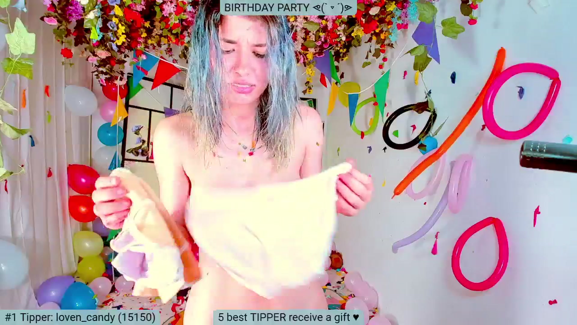 Gallery image thumbnail from Agostinha_Red's myfreecams stream on, 09/02/2024, 24:34 image 16 of 20