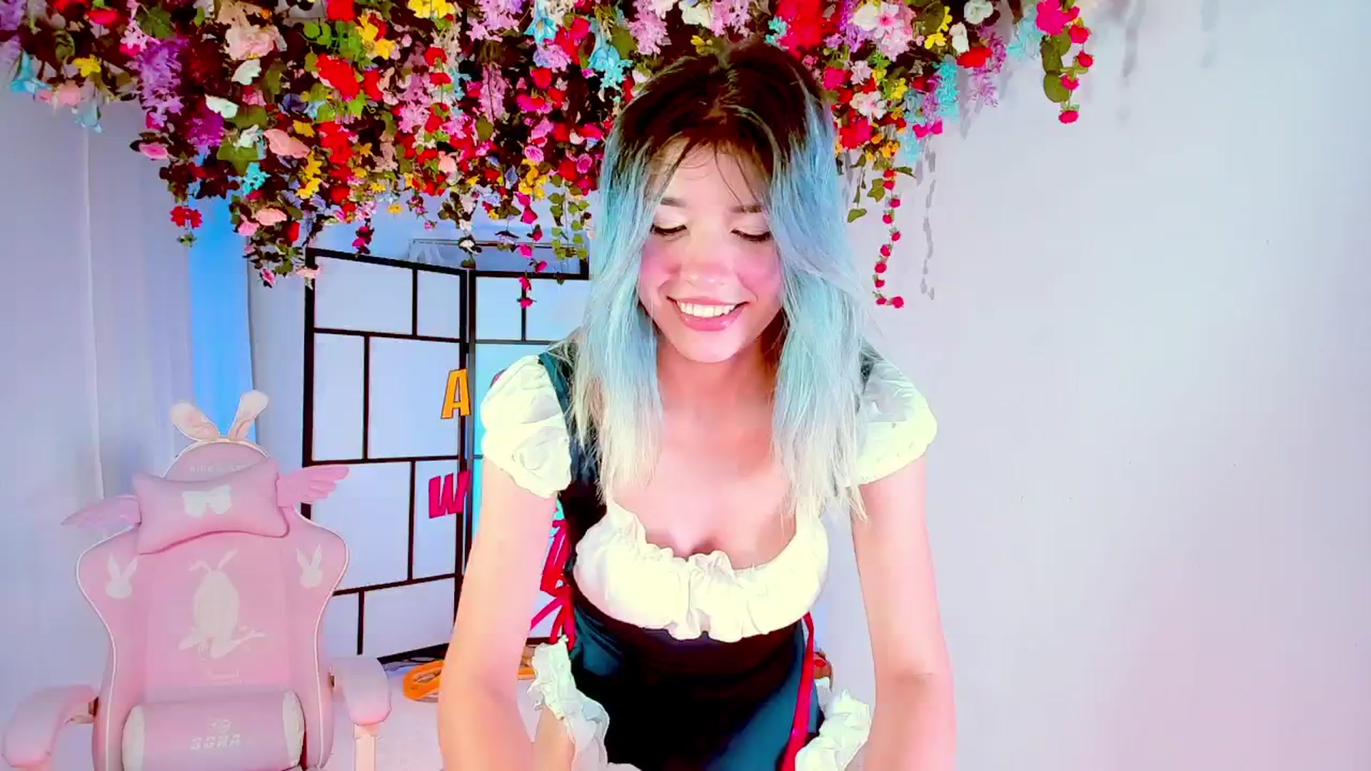 Gallery image thumbnail from Agostinha_Red's myfreecams stream on, 09/07/2024, 22:27 image 17 of 20