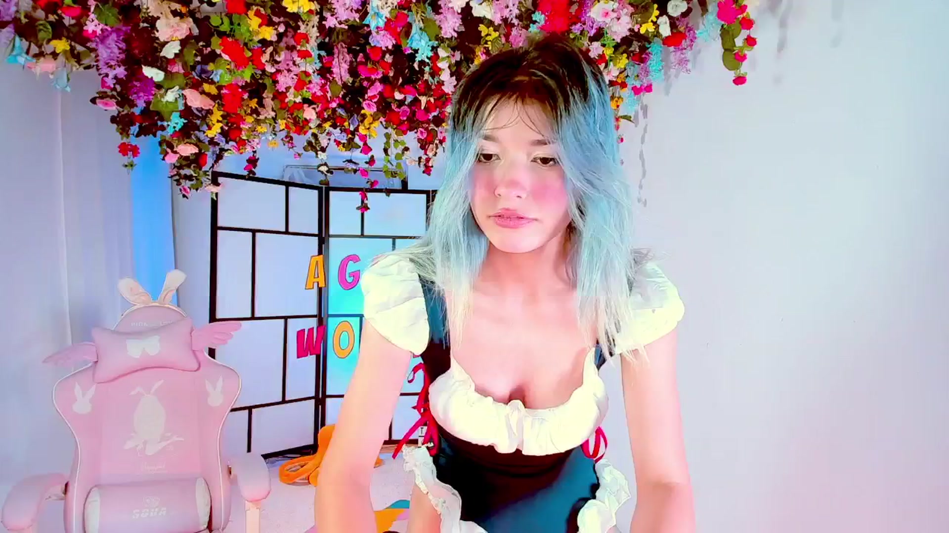 Gallery image thumbnail from Agostinha_Red's myfreecams stream on, 09/07/2024, 22:27 image 12 of 20