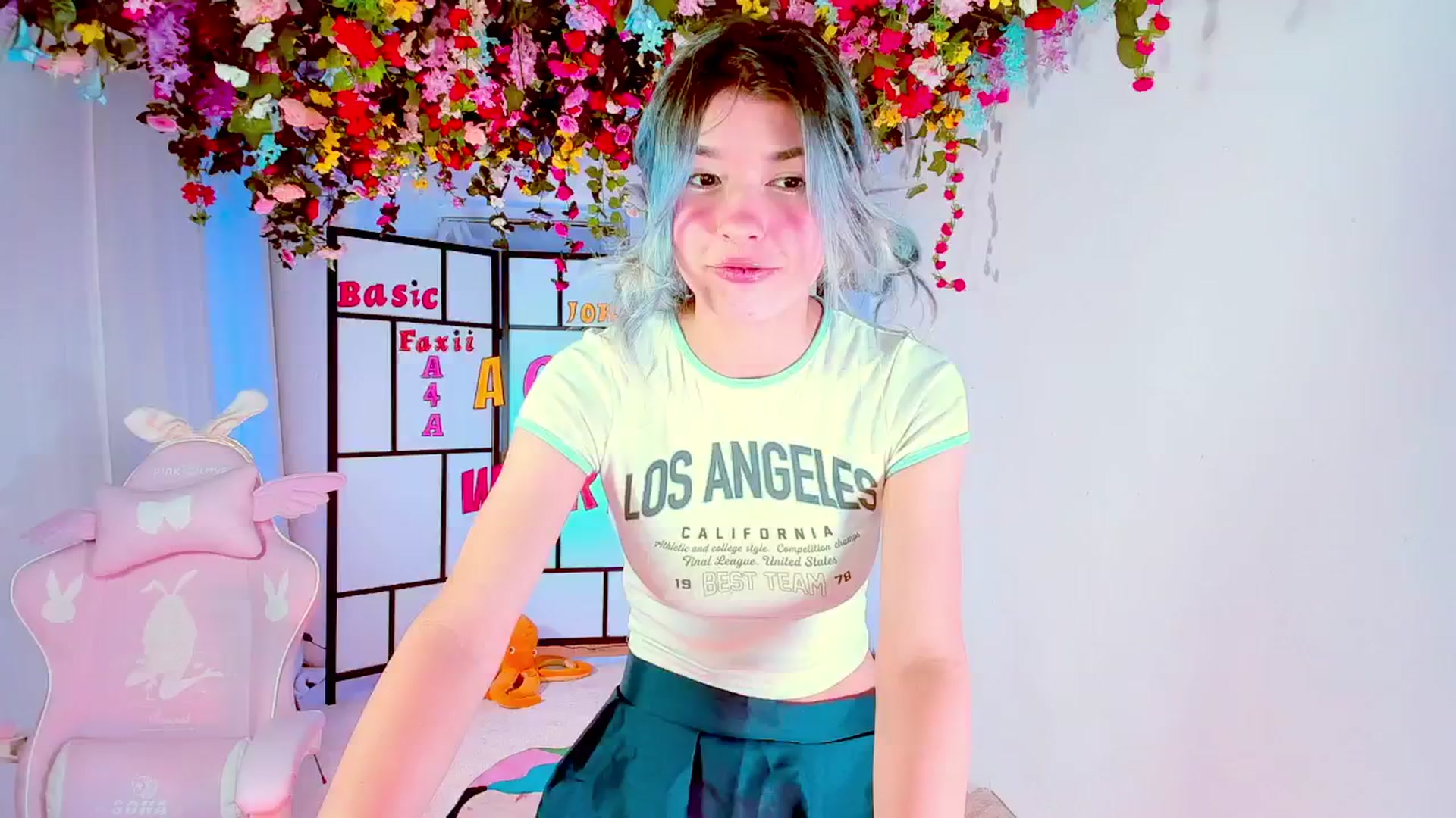Gallery image thumbnail from Agostinha_Red's myfreecams stream on, 09/09/2024, 21:54 image 12 of 20