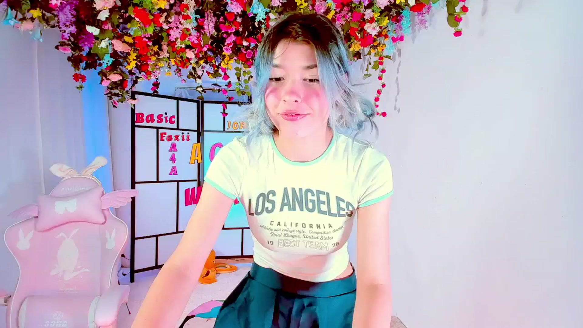 Gallery image thumbnail from Agostinha_Red's myfreecams stream on, 09/09/2024, 21:54 image 11 of 20