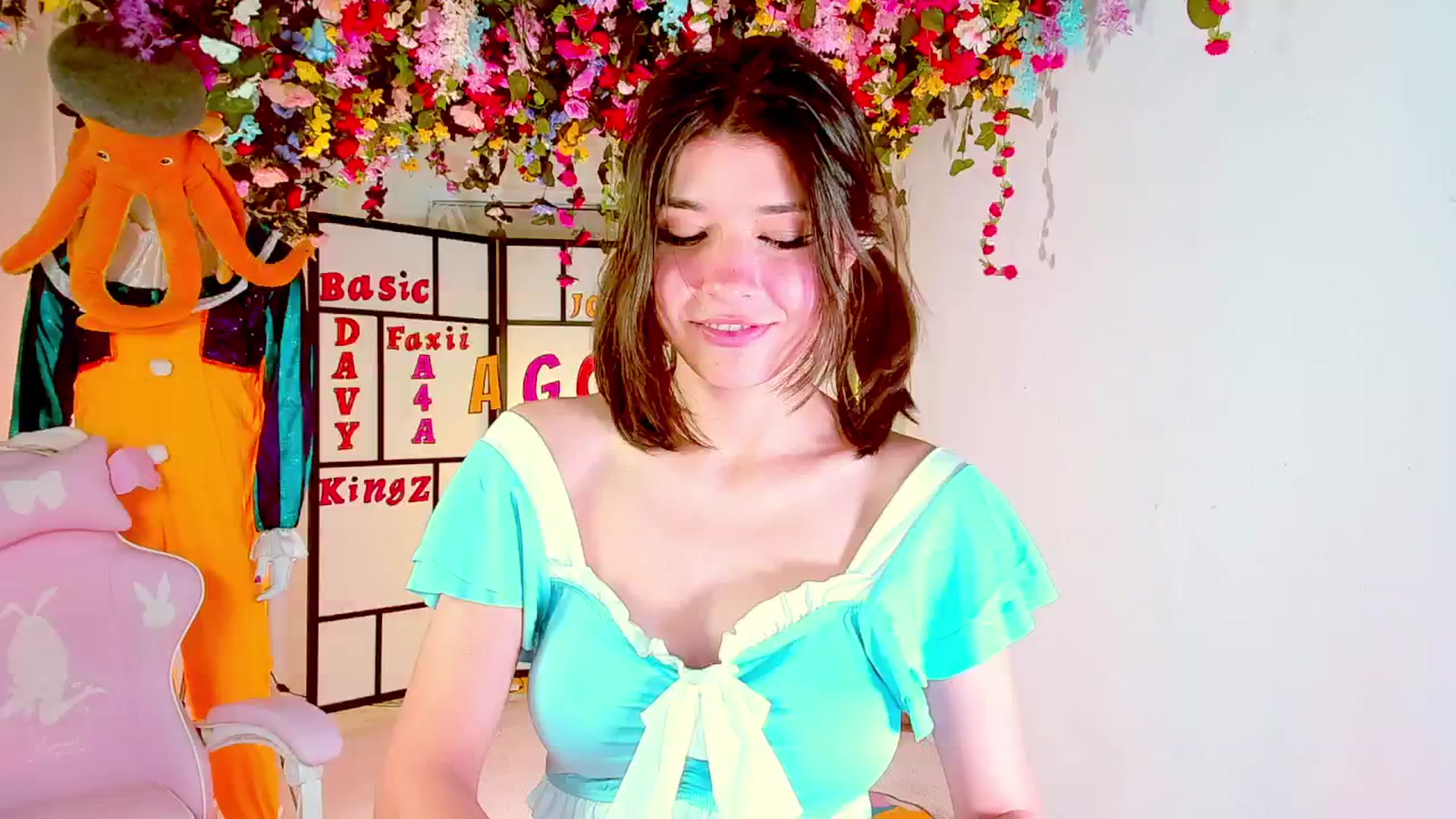 Gallery image thumbnail from Agostinha_Red's myfreecams stream on, 09/28/2024, 16:04 image 6 of 20