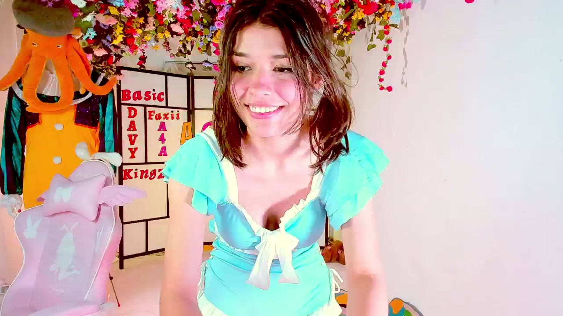 Gallery image thumbnail from Agostinha_Red's myfreecams stream on, 09/28/2024, 16:04 image 17 of 20