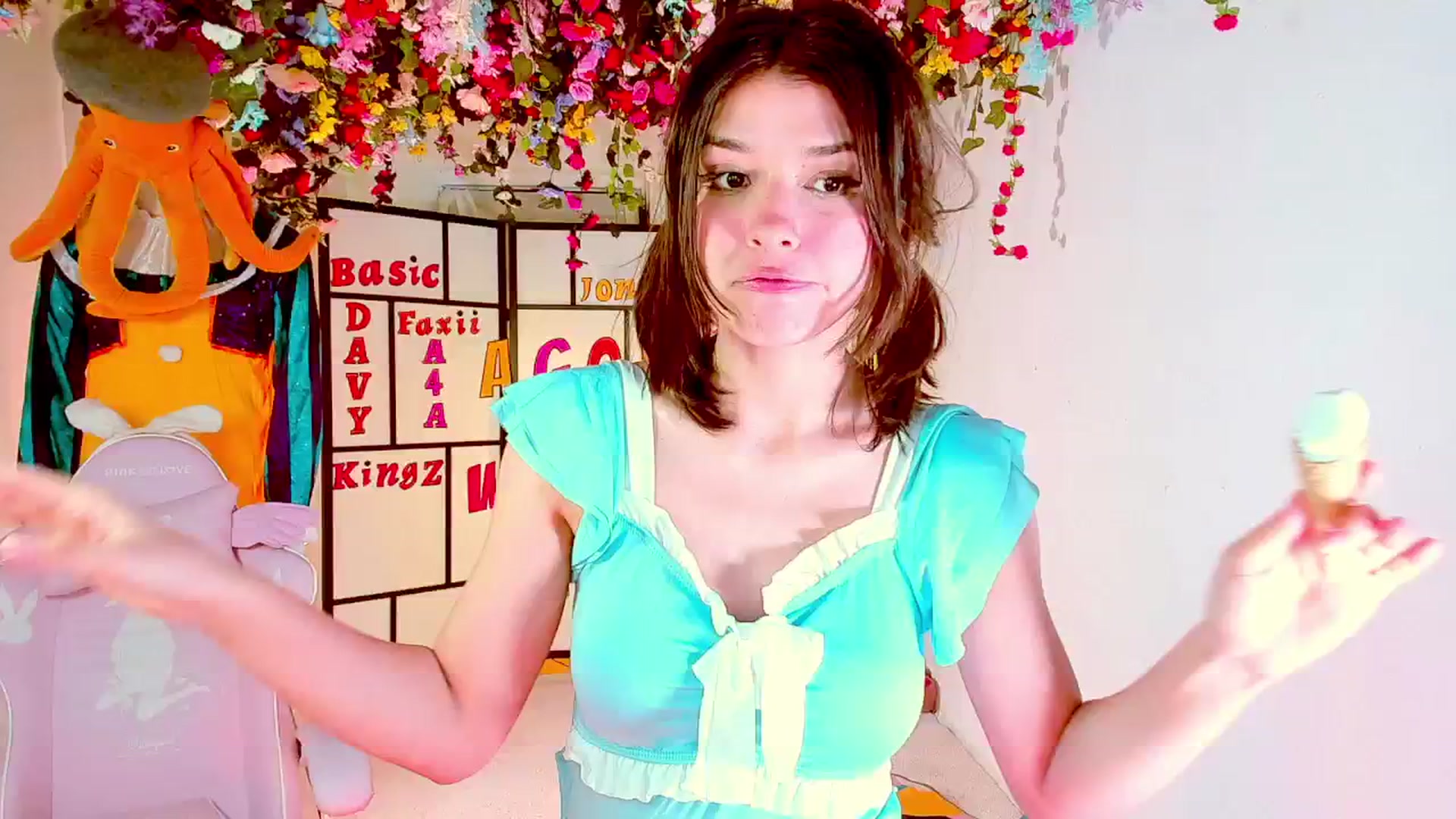 Gallery image thumbnail from Agostinha_Red's myfreecams stream on, 09/28/2024, 17:00 image 5 of 20