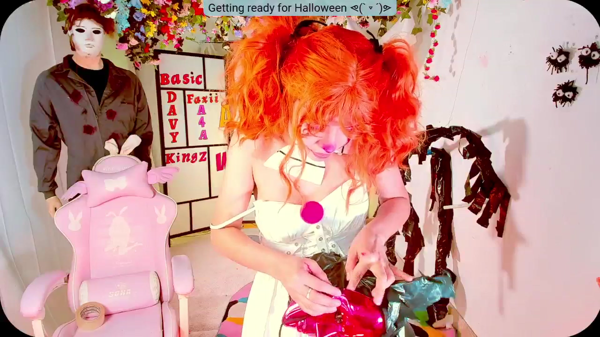 Gallery image thumbnail from Agostinha_Red's myfreecams stream on, 10/31/2024, 24:11 image 15 of 20