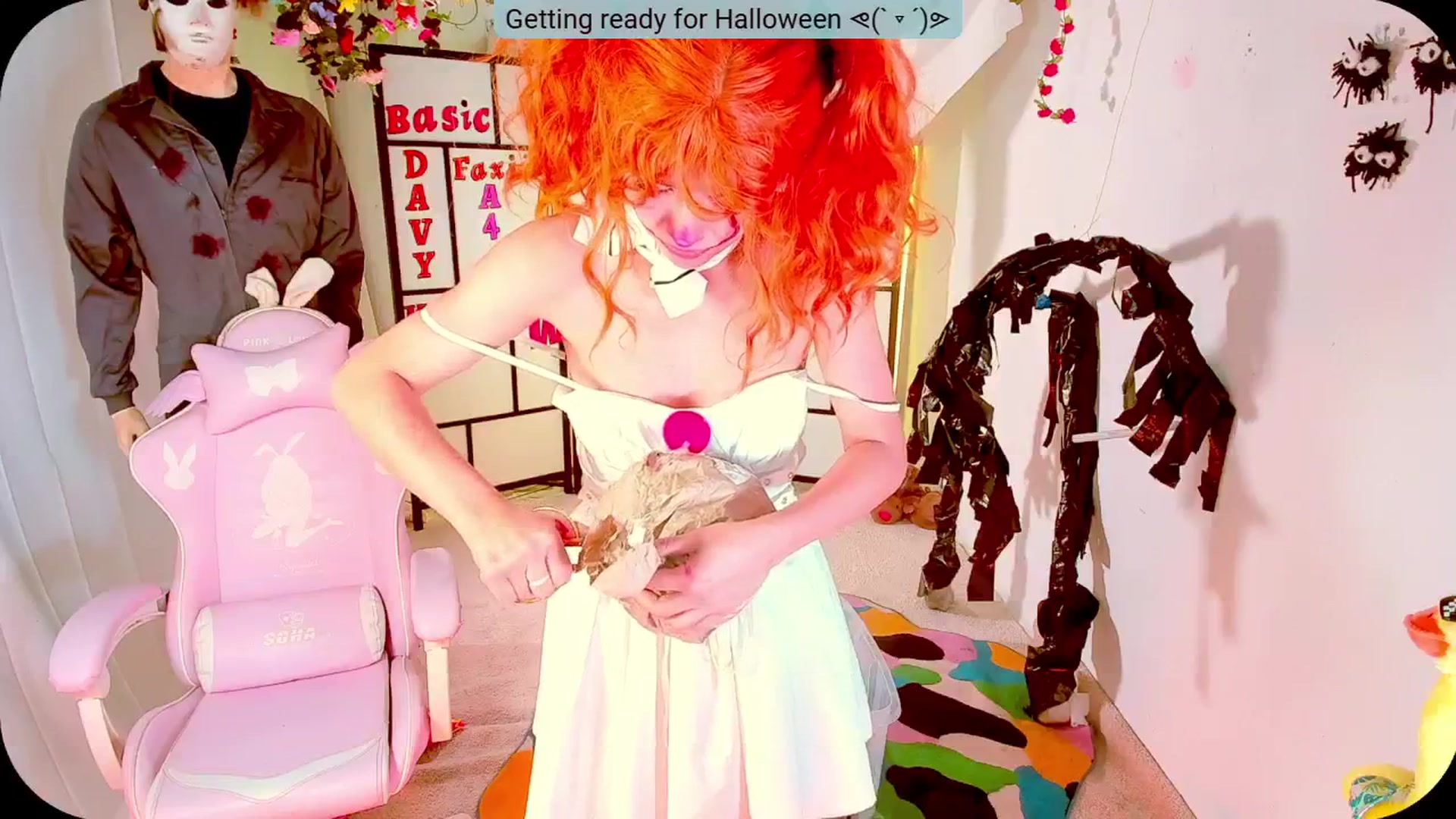 Gallery image thumbnail from Agostinha_Red's myfreecams stream on, 10/31/2024, 24:11 image 13 of 20