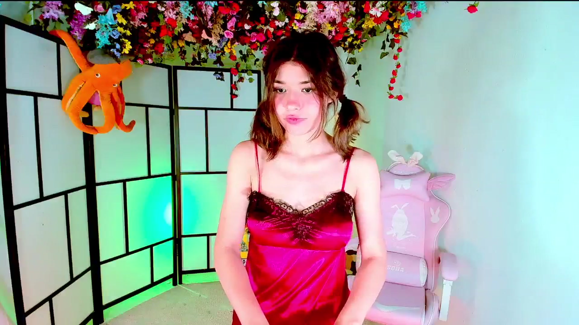 Gallery image thumbnail from Agostinha_Red's myfreecams stream on, 11/06/2024, 21:01 image 5 of 20