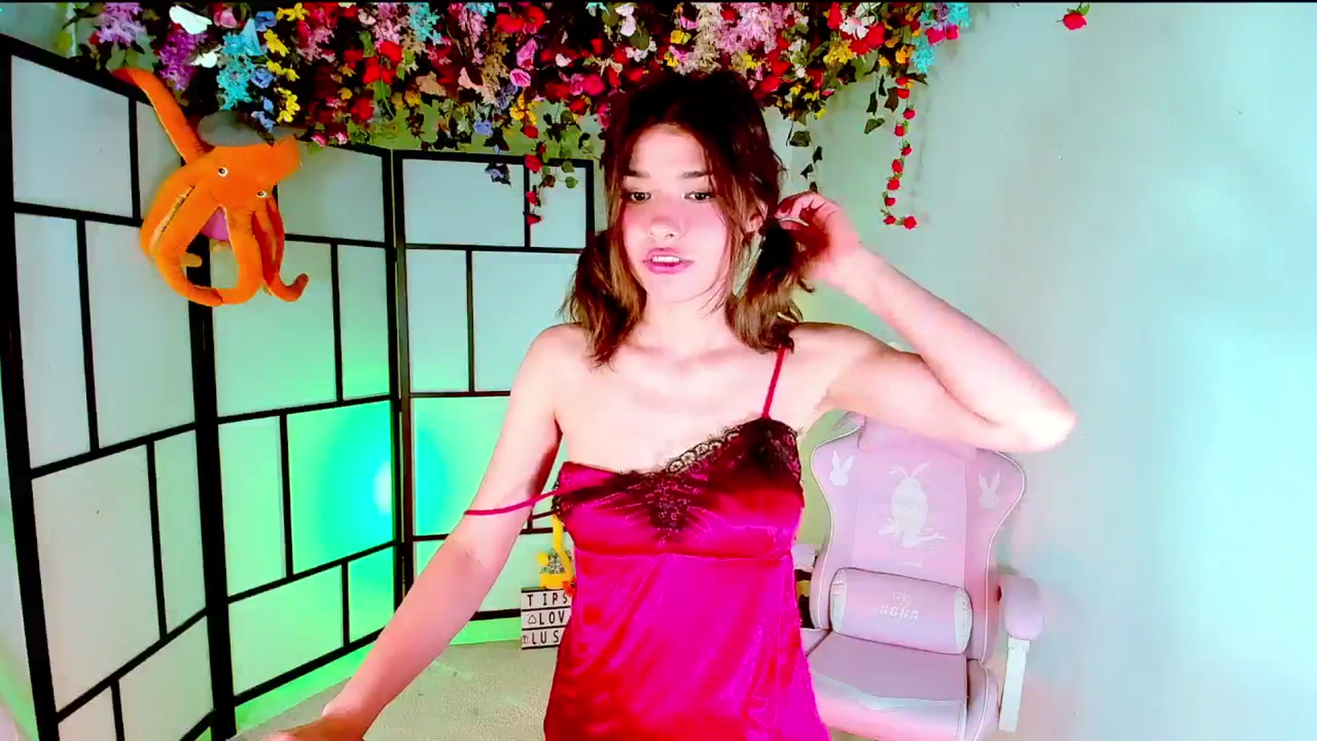 Gallery image thumbnail from Agostinha_Red's myfreecams stream on, 11/06/2024, 21:01 image 2 of 20