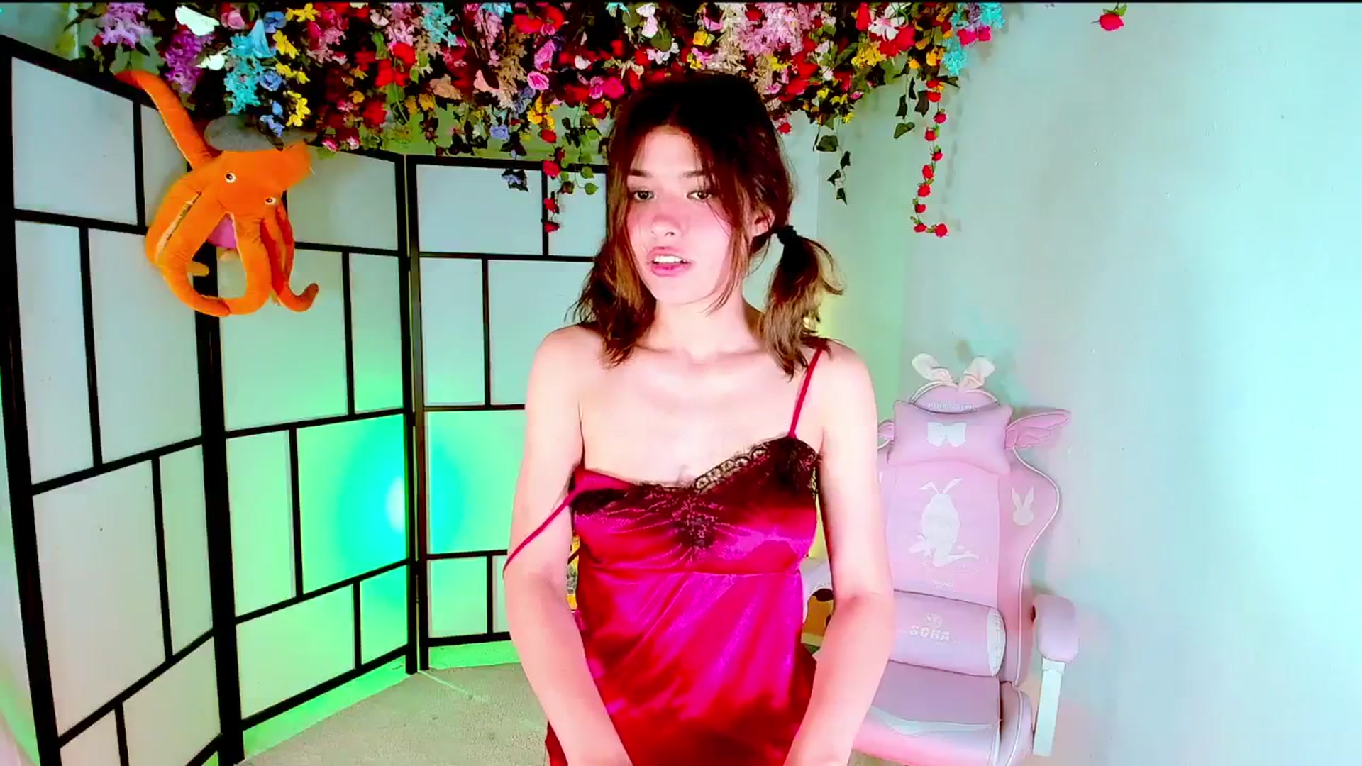 Gallery image thumbnail from Agostinha_Red's myfreecams stream on, 11/06/2024, 21:01 image 6 of 20