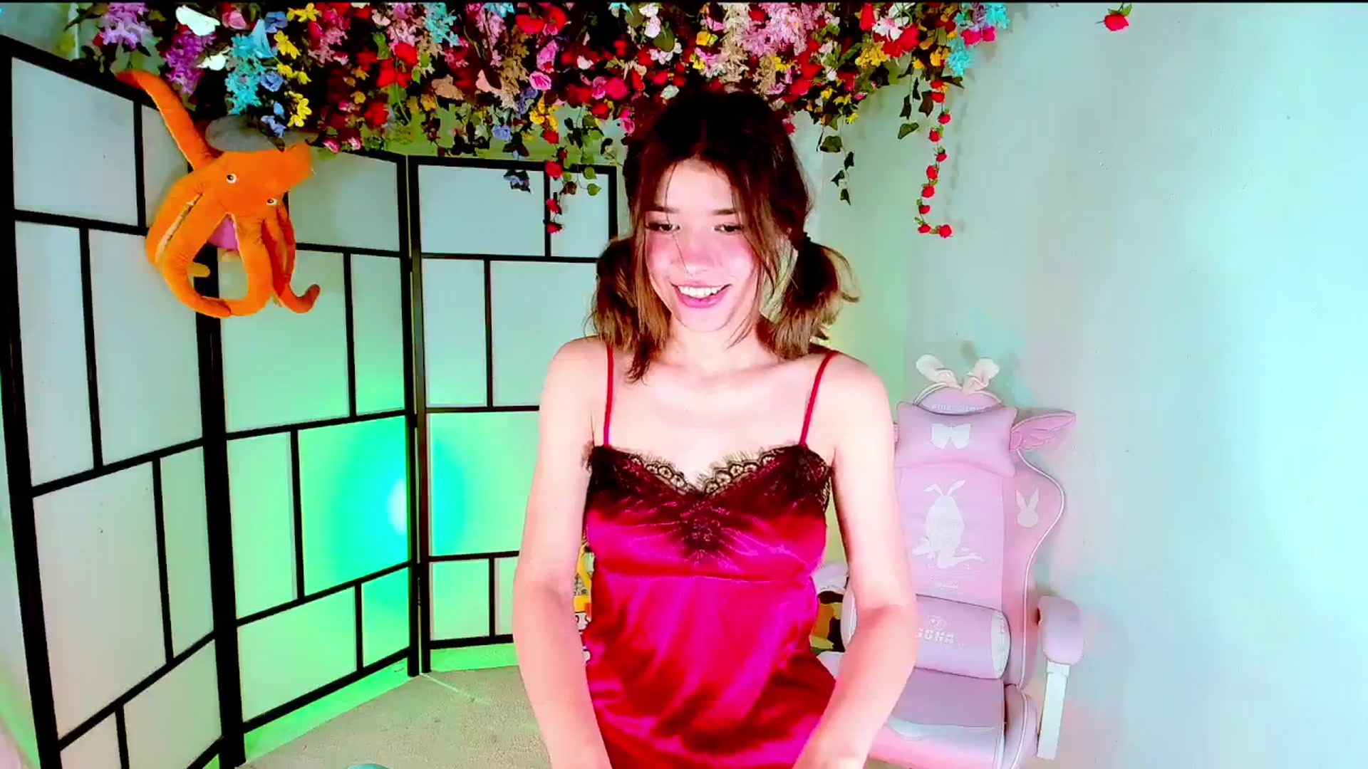 Gallery image thumbnail from Agostinha_Red's myfreecams stream on, 11/06/2024, 21:01 image 4 of 20