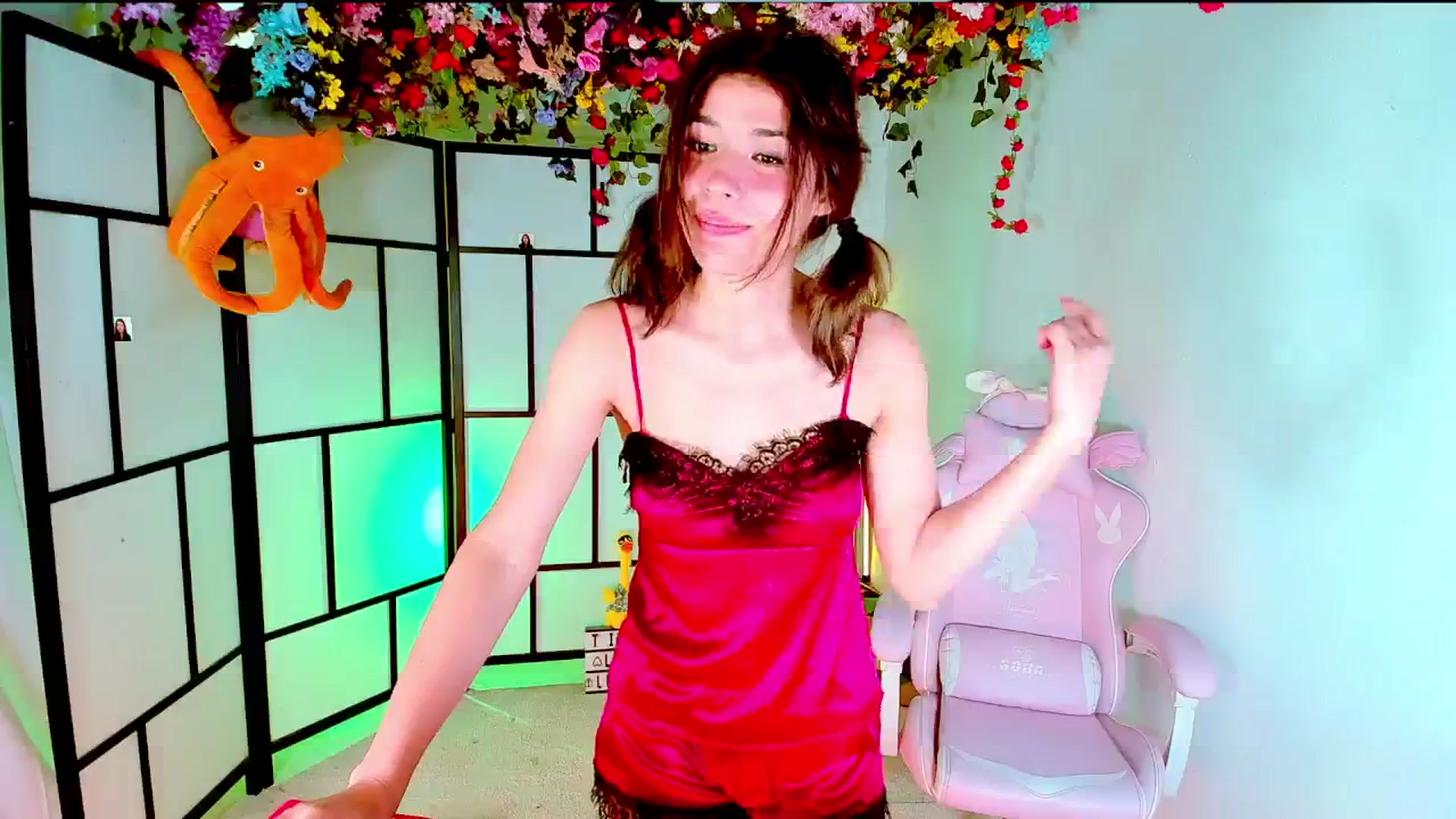 Gallery image thumbnail from Agostinha_Red's myfreecams stream on, 11/06/2024, 21:50 image 6 of 20