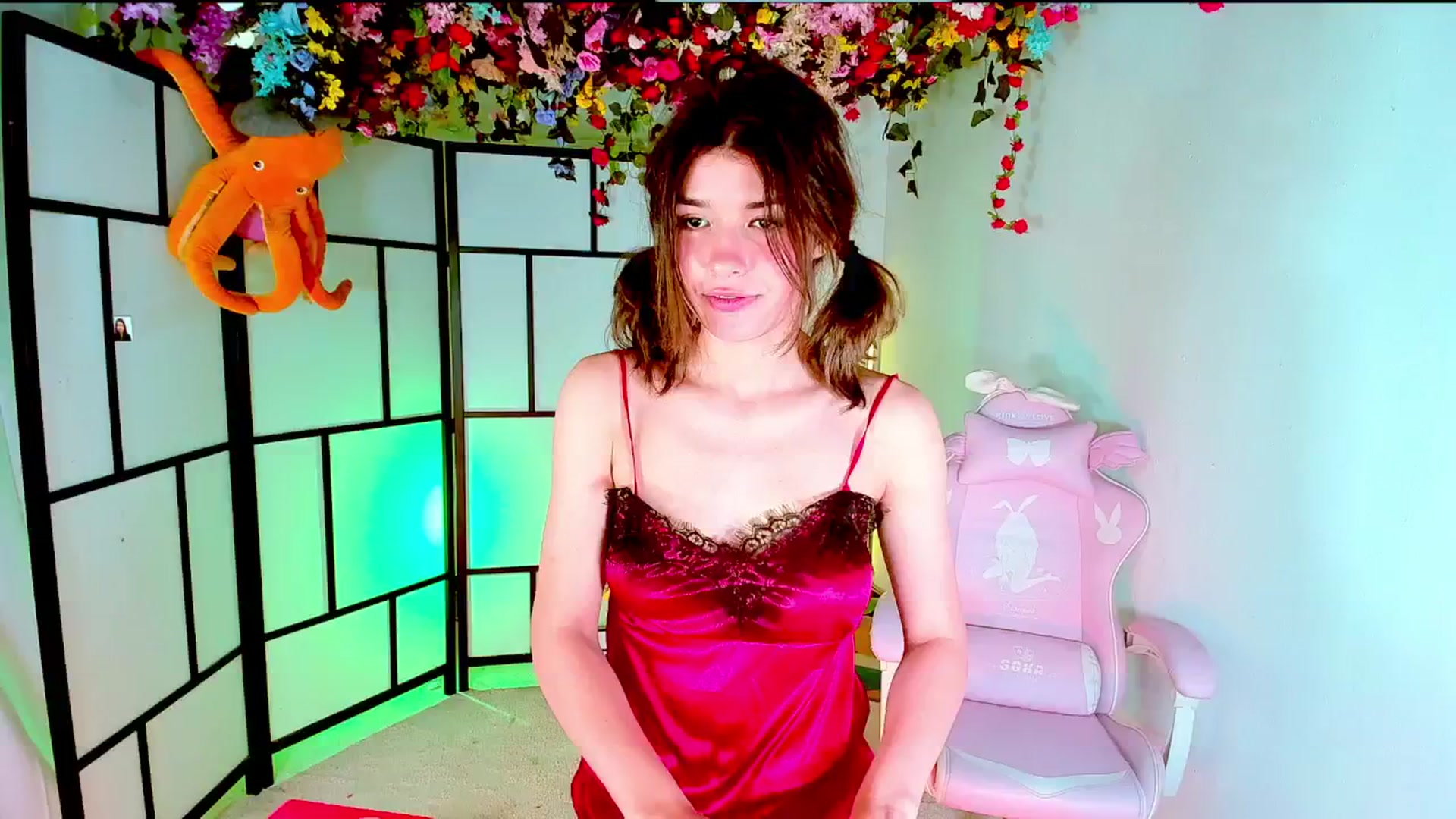 Gallery image thumbnail from Agostinha_Red's myfreecams stream on, 11/06/2024, 21:50 image 4 of 20