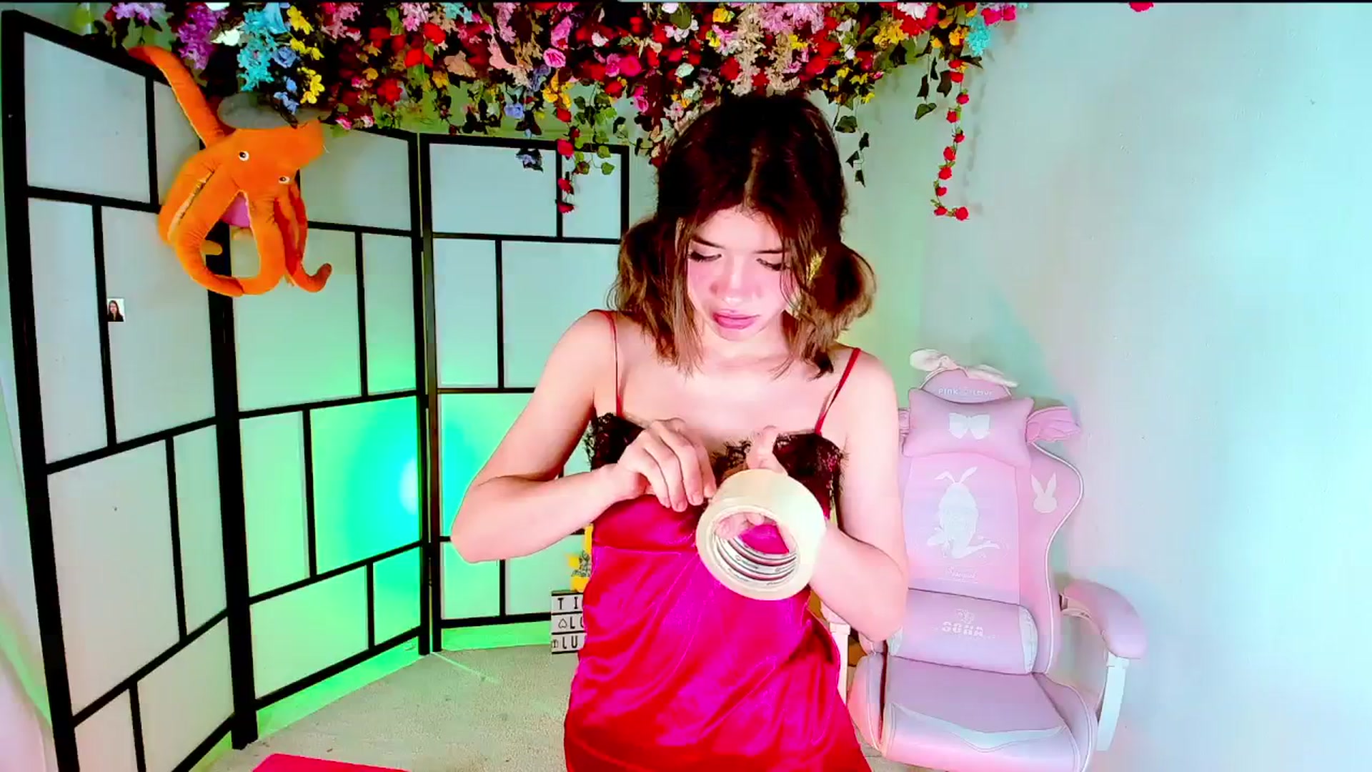 Gallery image thumbnail from Agostinha_Red's myfreecams stream on, 11/06/2024, 21:50 image 5 of 20
