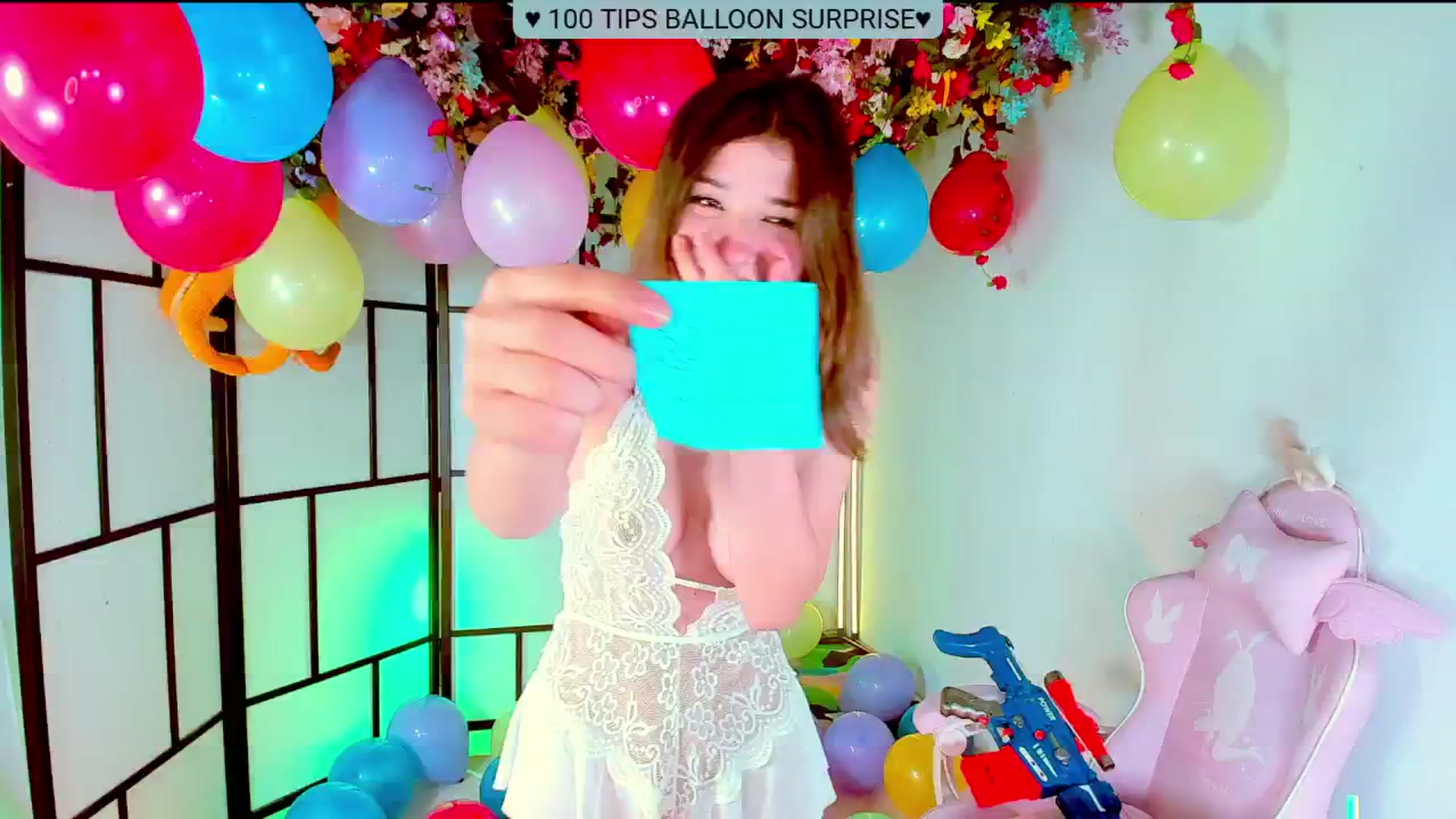 Gallery image thumbnail from Agostinha_Red's myfreecams stream on, 11/10/2024, 21:15 image 2 of 20