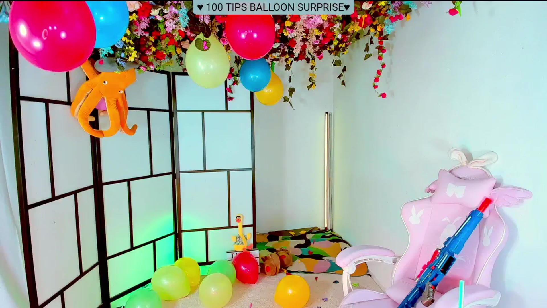 Gallery image thumbnail from Agostinha_Red's myfreecams stream on, 11/10/2024, 23:33 image 17 of 20