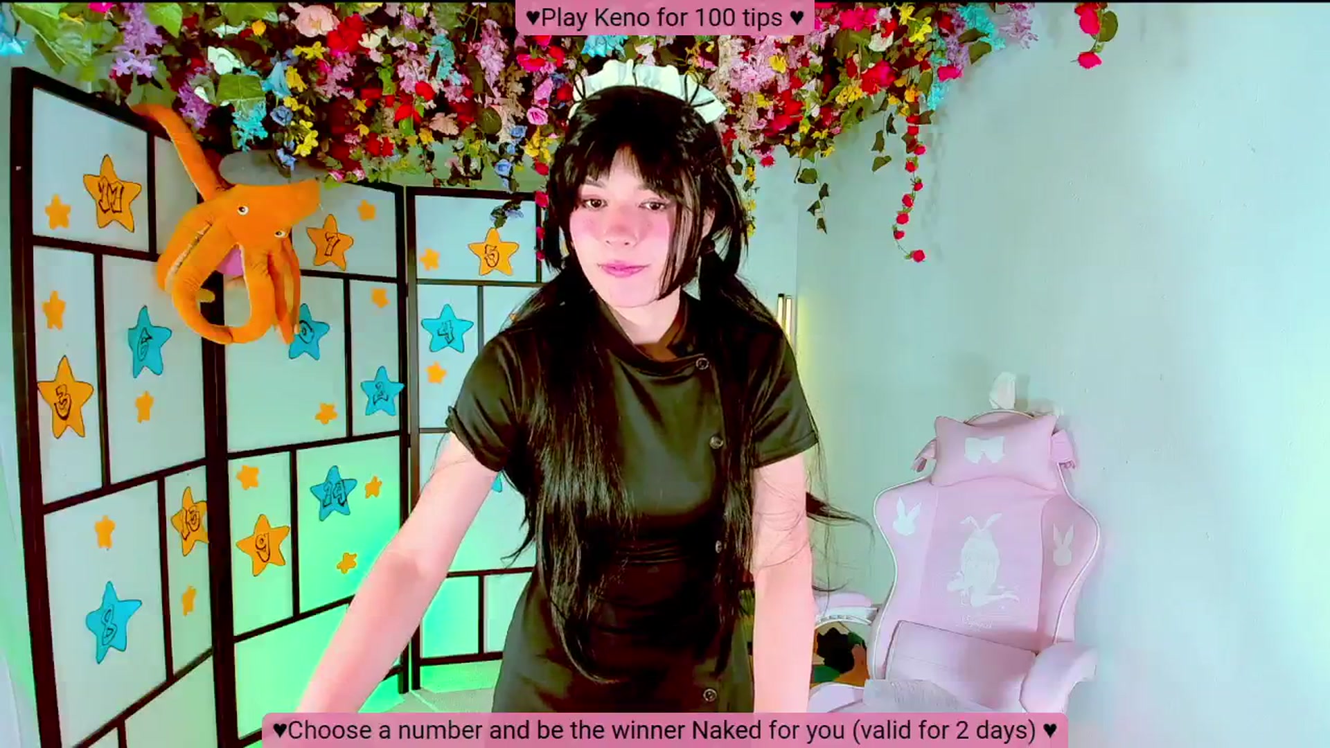 Gallery image thumbnail from Agostinha_Red's myfreecams stream on, 11/13/2024, 19:29 image 6 of 20