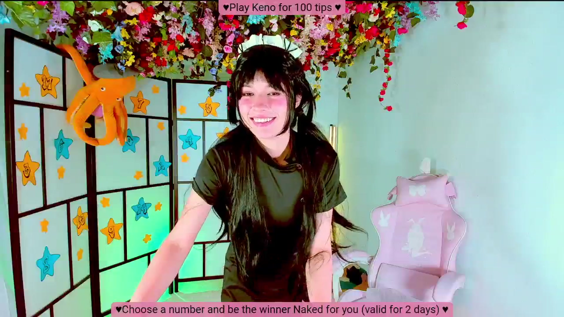 Gallery image thumbnail from Agostinha_Red's myfreecams stream on, 11/13/2024, 19:29 image 5 of 20