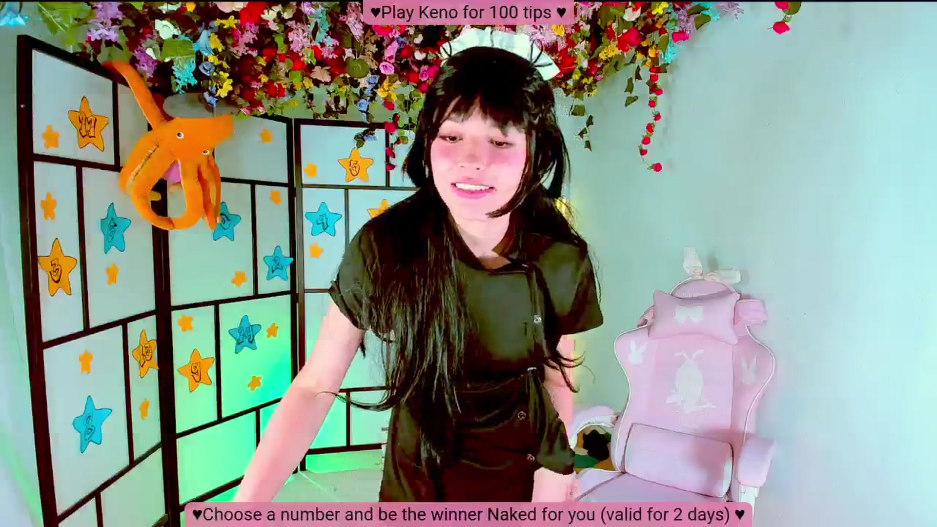Gallery image thumbnail from Agostinha_Red's myfreecams stream on, 11/13/2024, 20:00 image 14 of 20