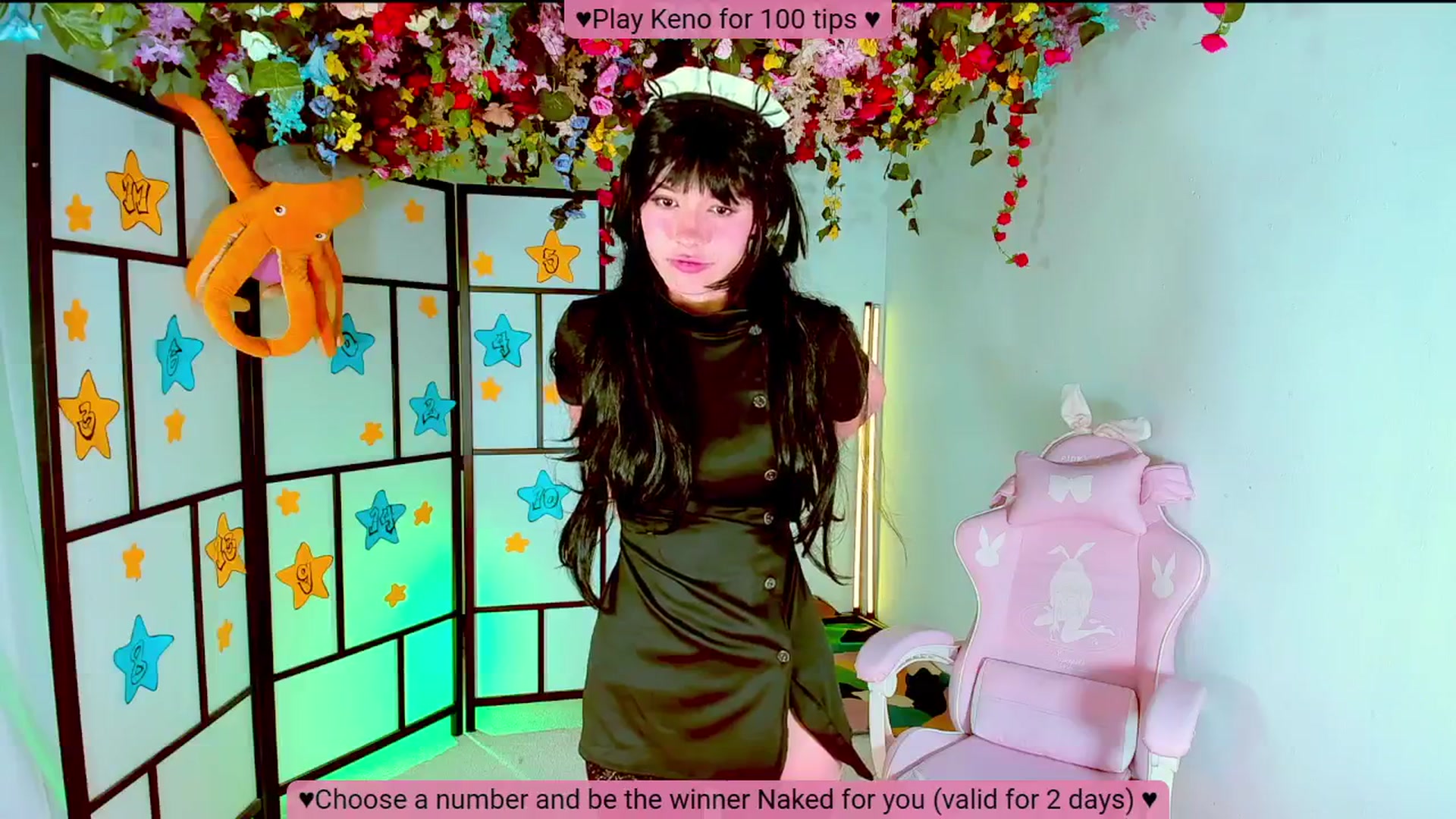 Gallery image thumbnail from Agostinha_Red's myfreecams stream on, 11/13/2024, 20:00 image 16 of 20