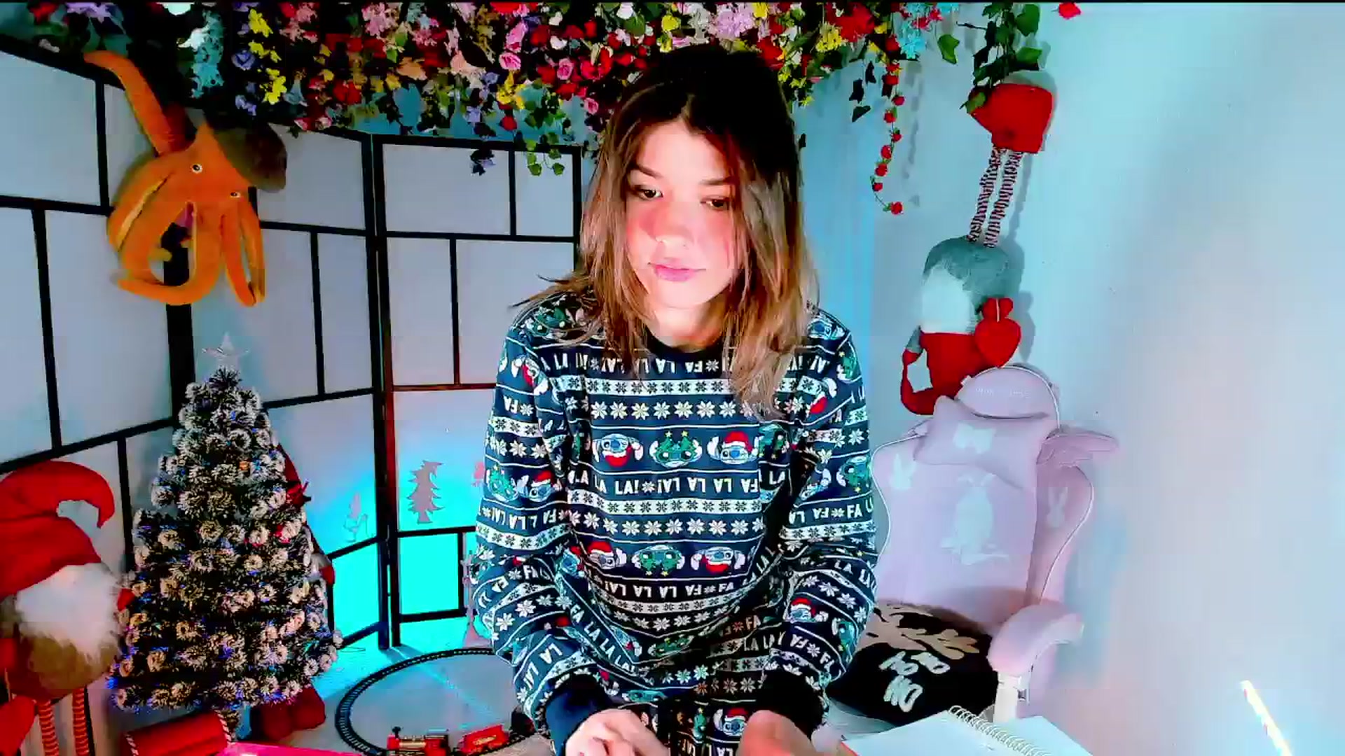 Gallery image thumbnail from Agostinha_Red's myfreecams stream on, 12/12/2024, 22:48 image 6 of 20