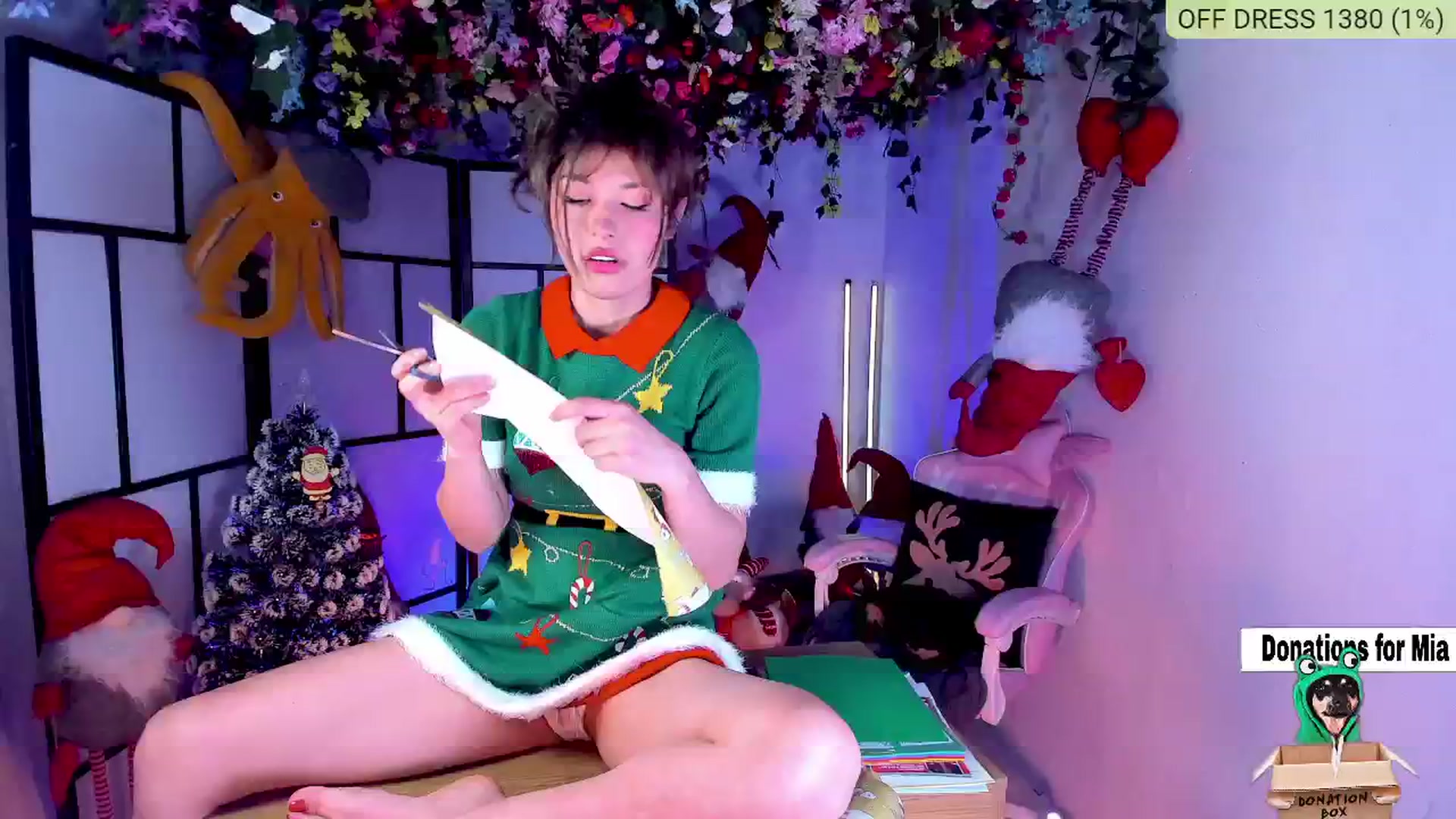 Gallery image thumbnail from Agostinha_Red's myfreecams stream on, 12/22/2024, 20:12 image 14 of 20