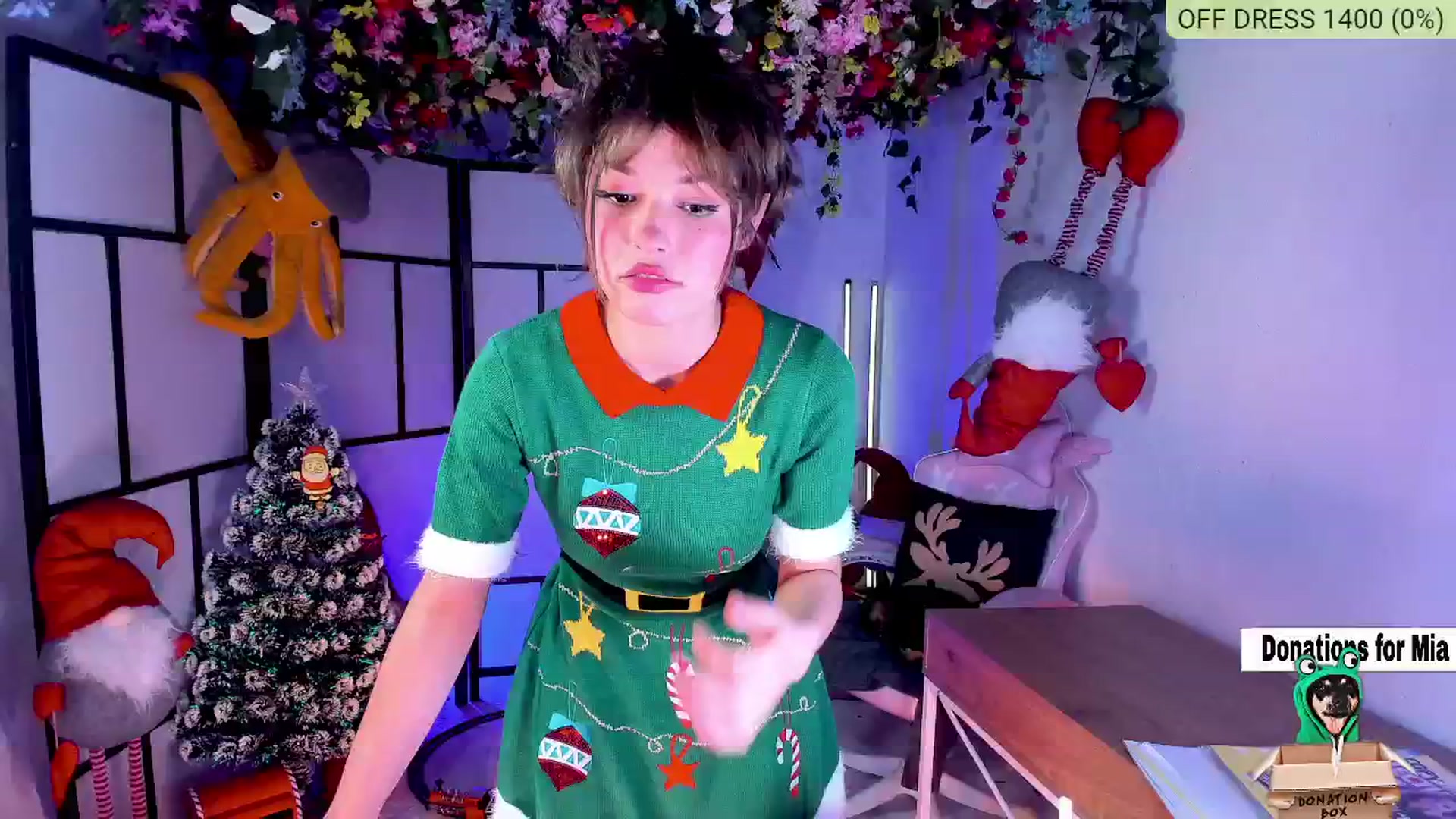 Gallery image thumbnail from Agostinha_Red's myfreecams stream on, 12/22/2024, 20:12 image 4 of 20