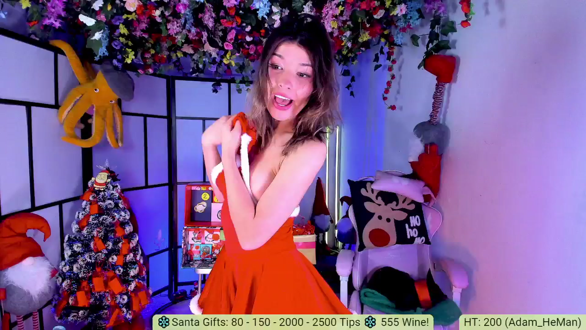 Gallery image thumbnail from Agostinha_Red's myfreecams stream on, 12/25/2024, 22:04 image 14 of 20