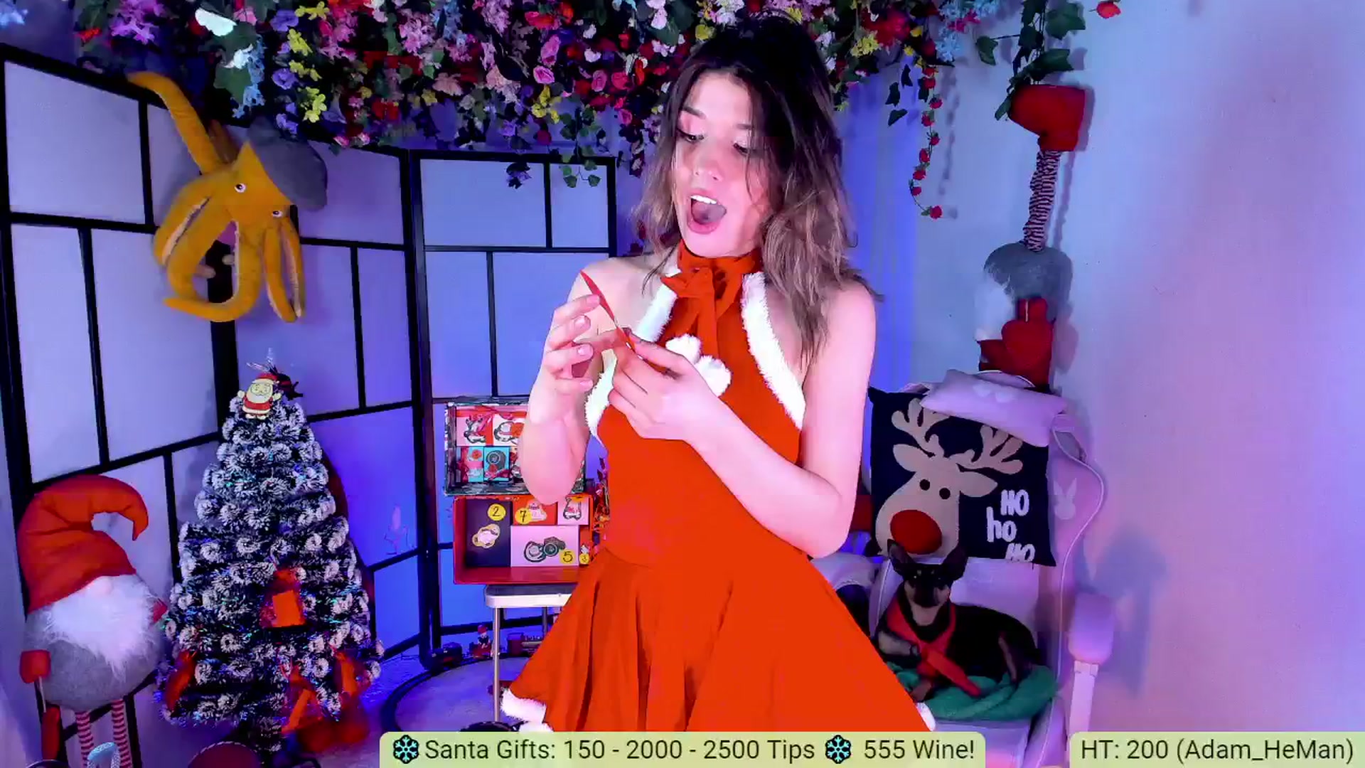 Gallery image thumbnail from Agostinha_Red's myfreecams stream on, 12/25/2024, 22:34 image 17 of 20