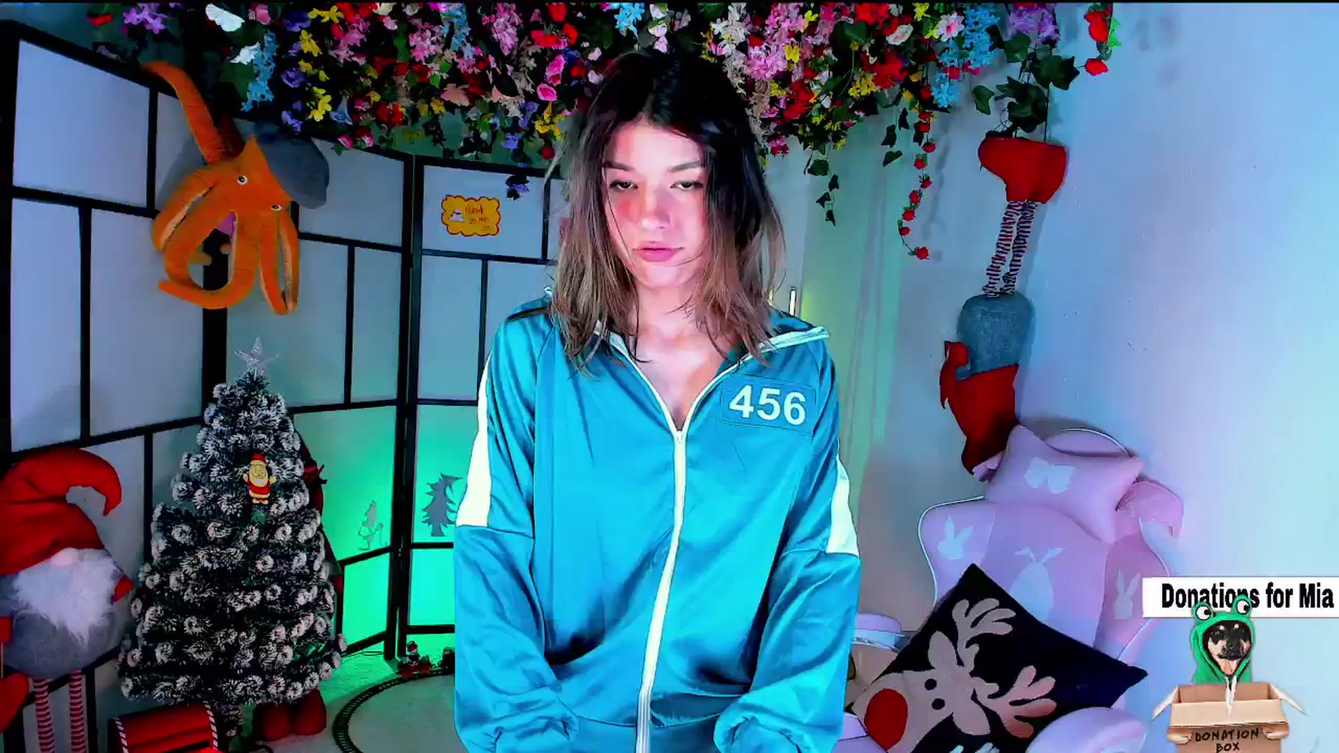 Gallery image thumbnail from Agostinha_Red's myfreecams stream on, 12/27/2024, 21:50 image 12 of 20