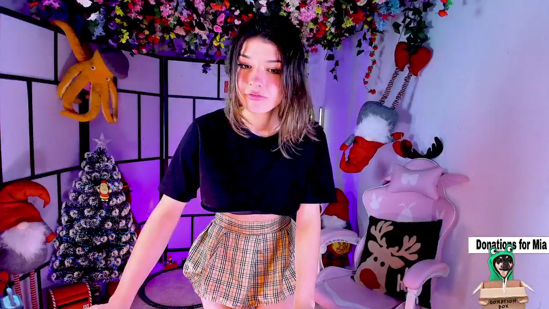Gallery image thumbnail from Agostinha_Red's myfreecams stream on, 12/29/2024, 14:59 image 20 of 20