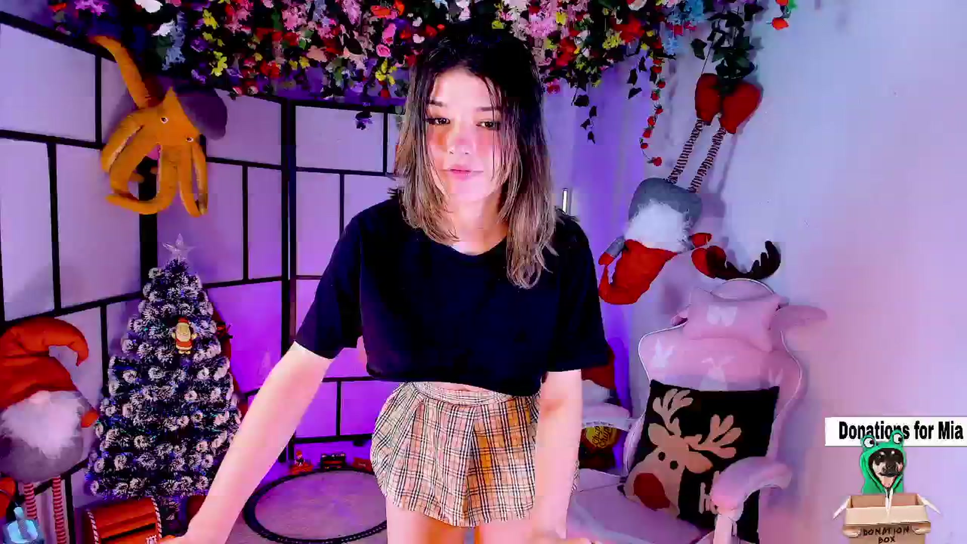 Gallery image thumbnail from Agostinha_Red's myfreecams stream on, 12/29/2024, 14:59 image 19 of 20