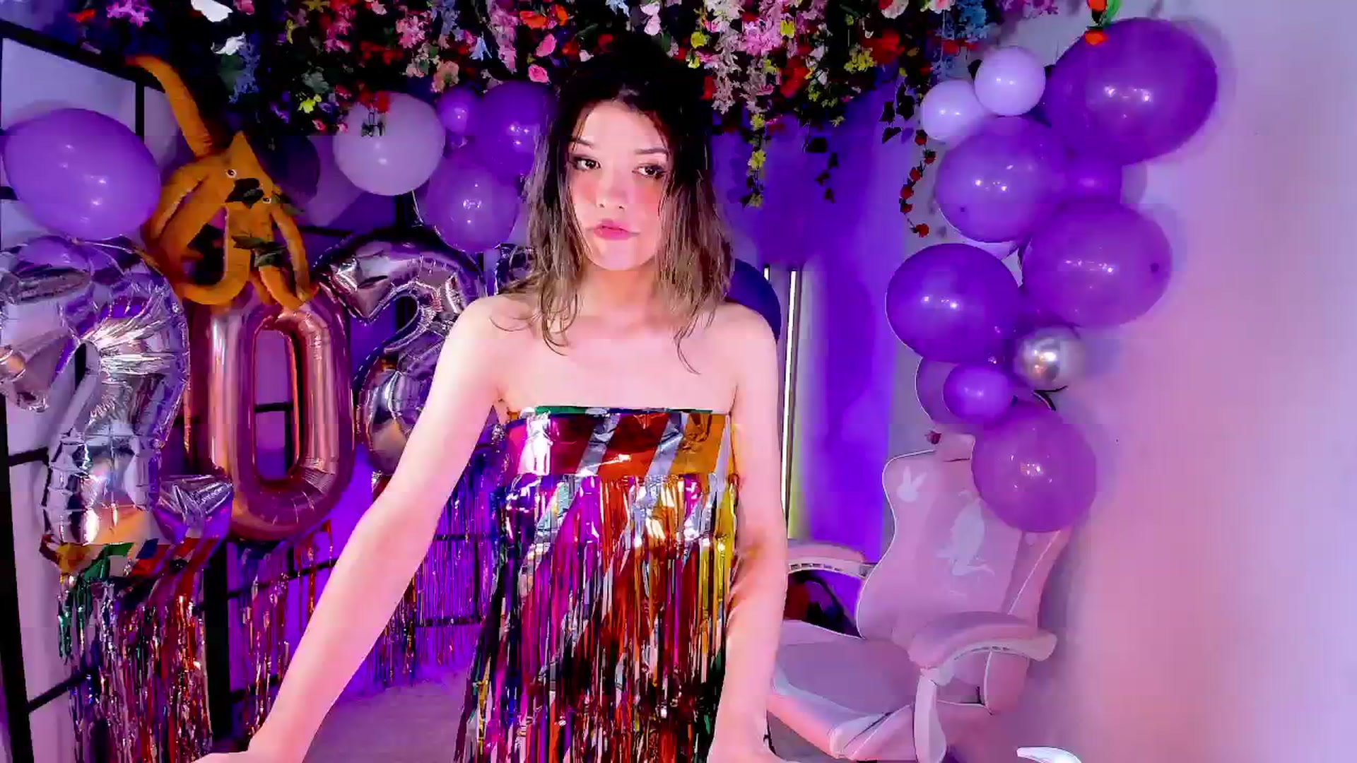Gallery image thumbnail from Agostinha_Red's myfreecams stream on, 01/02/2025, 21:02 image 18 of 20