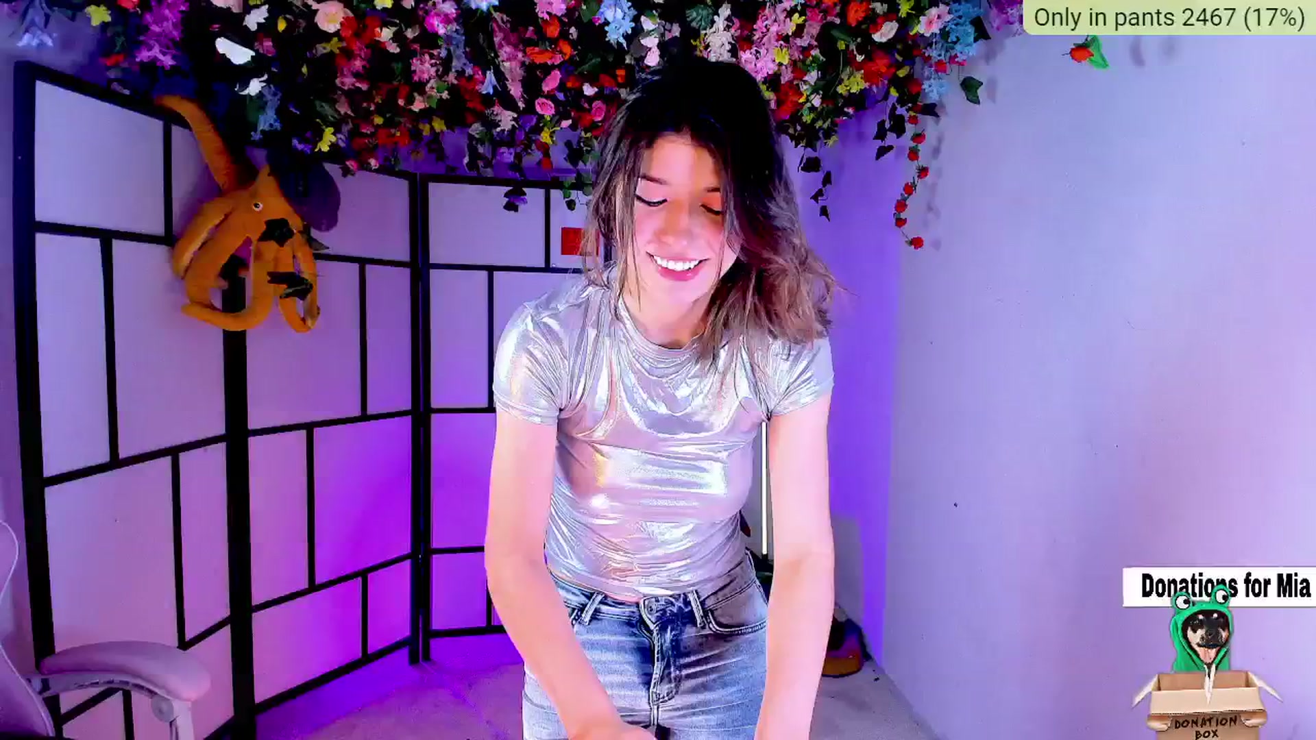 Gallery image thumbnail from Agostinha_Red's myfreecams stream on, 01/03/2025, 18:23 image 20 of 20