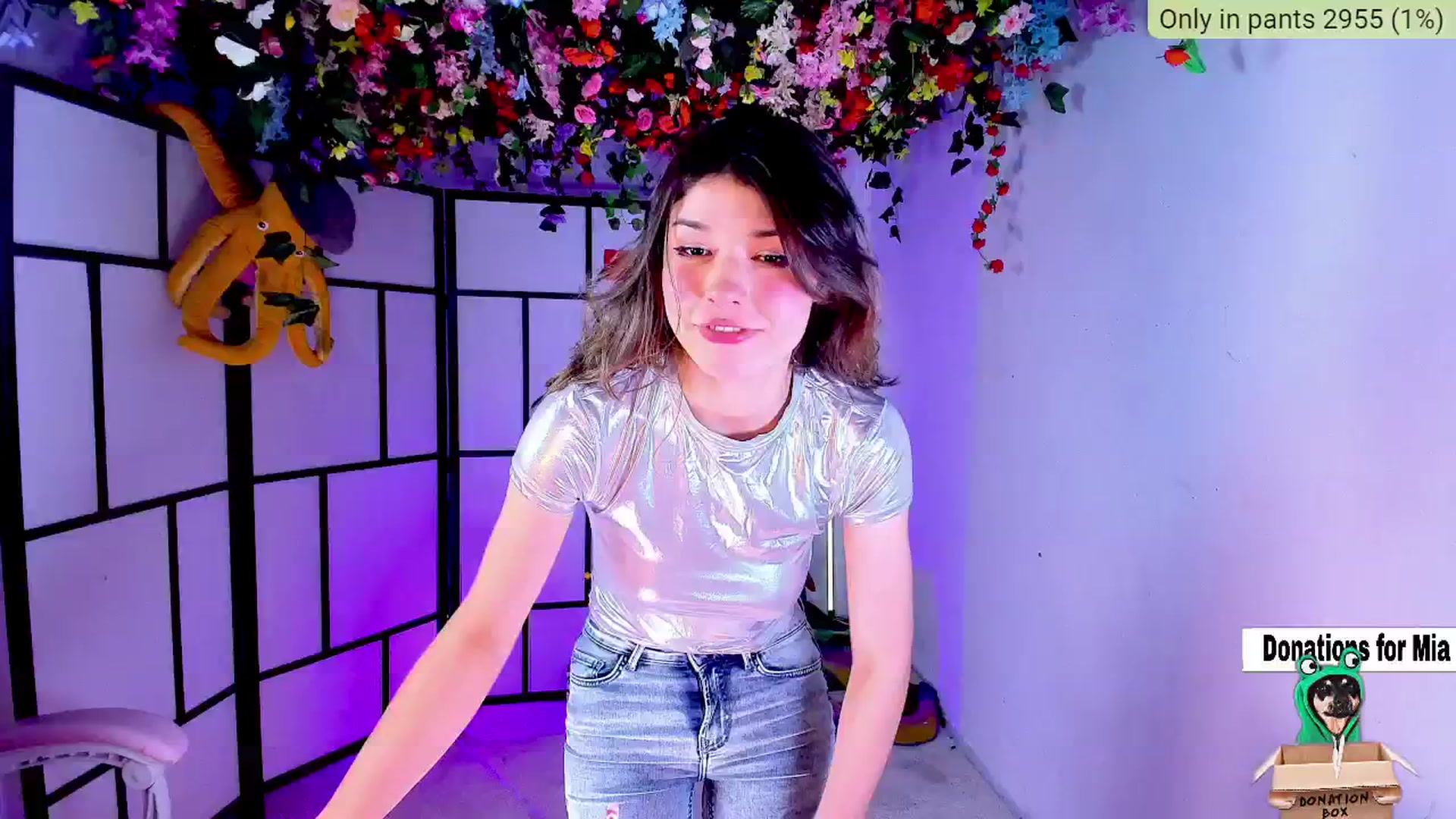 Gallery image thumbnail from Agostinha_Red's myfreecams stream on, 01/03/2025, 18:23 image 5 of 20