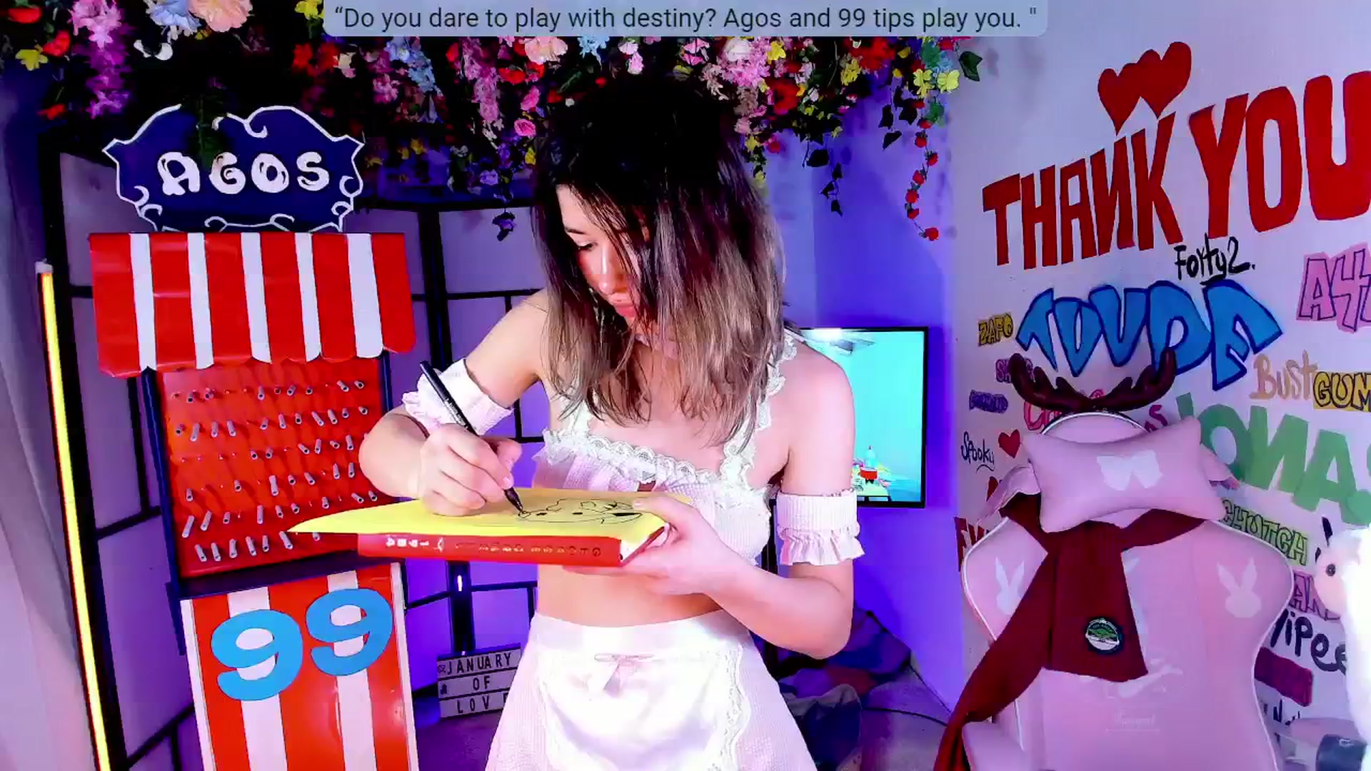 Gallery image thumbnail from Agostinha_Red's myfreecams stream on, 01/31/2025, 03:12 image 5 of 20