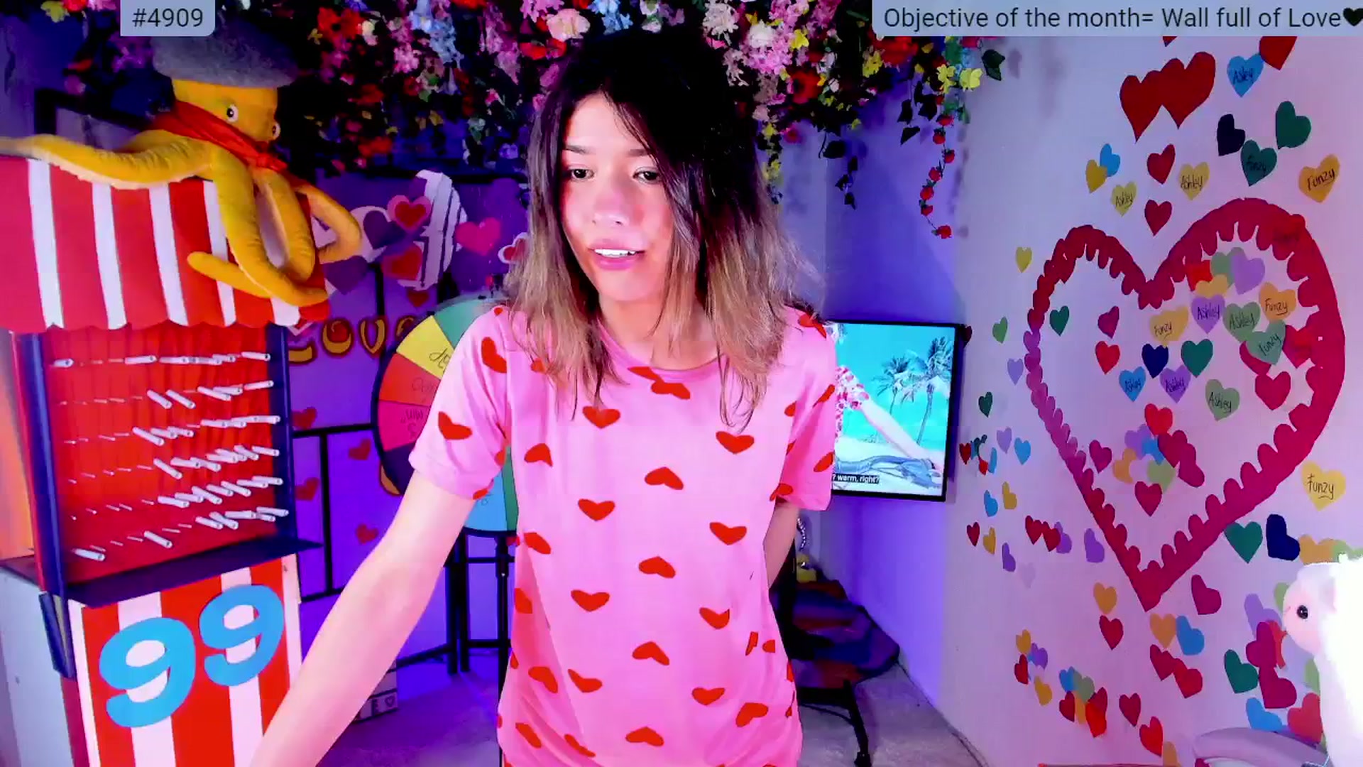 Gallery image thumbnail from Agostinha_Red's myfreecams stream on, 02/08/2025, 02:34 image 14 of 20