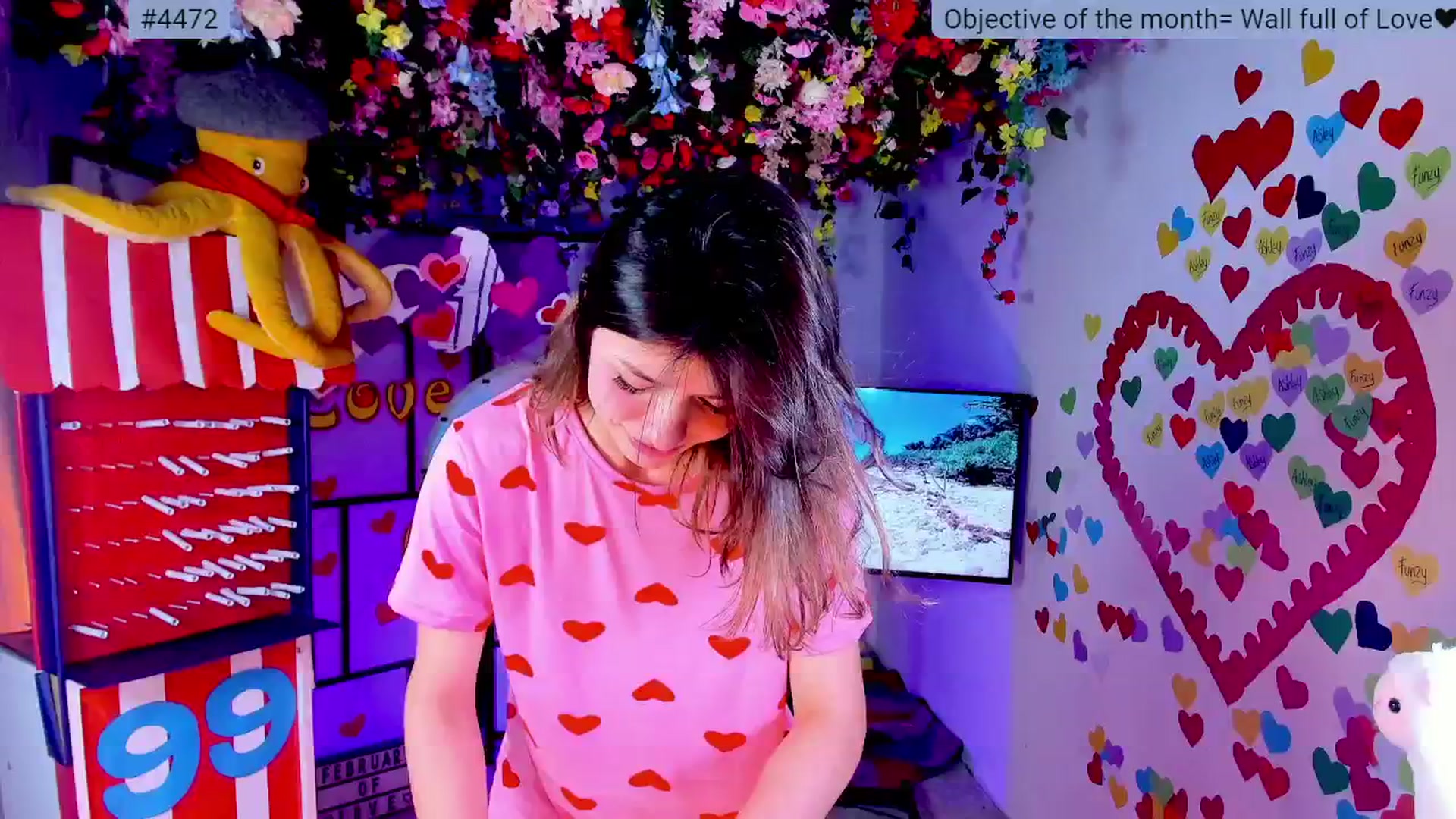 Gallery image thumbnail from Agostinha_Red's myfreecams stream on, 02/08/2025, 02:34 image 16 of 20