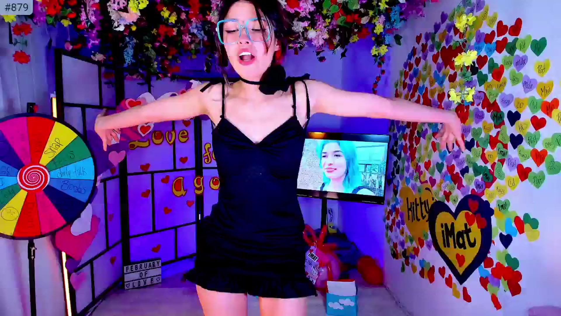Gallery image thumbnail from Agostinha_Red's myfreecams stream on, 02/17/2025, 01:21 image 5 of 20
