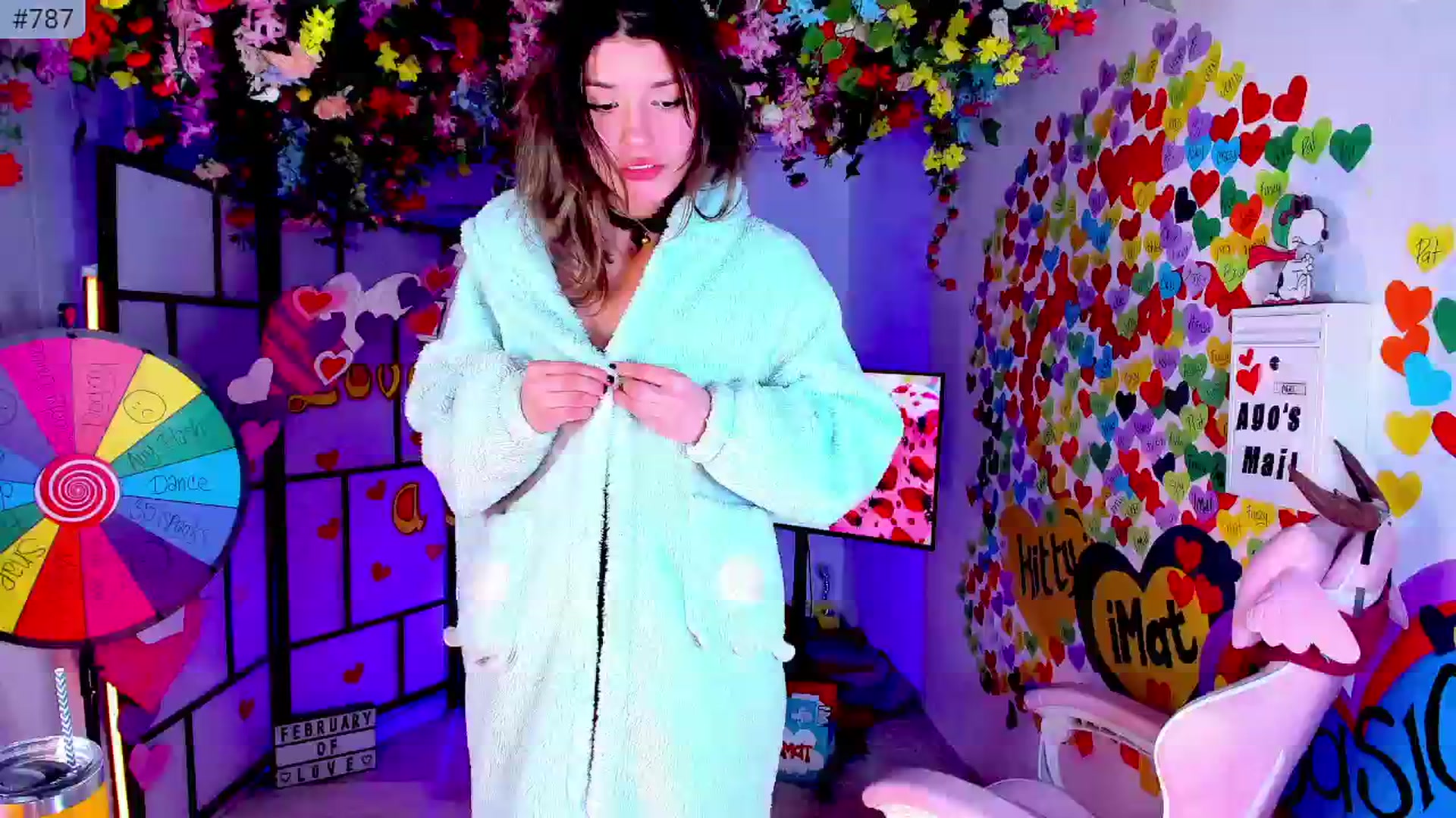 Gallery image thumbnail from Agostinha_Red's myfreecams stream on, 02/18/2025, 03:46 image 3 of 20