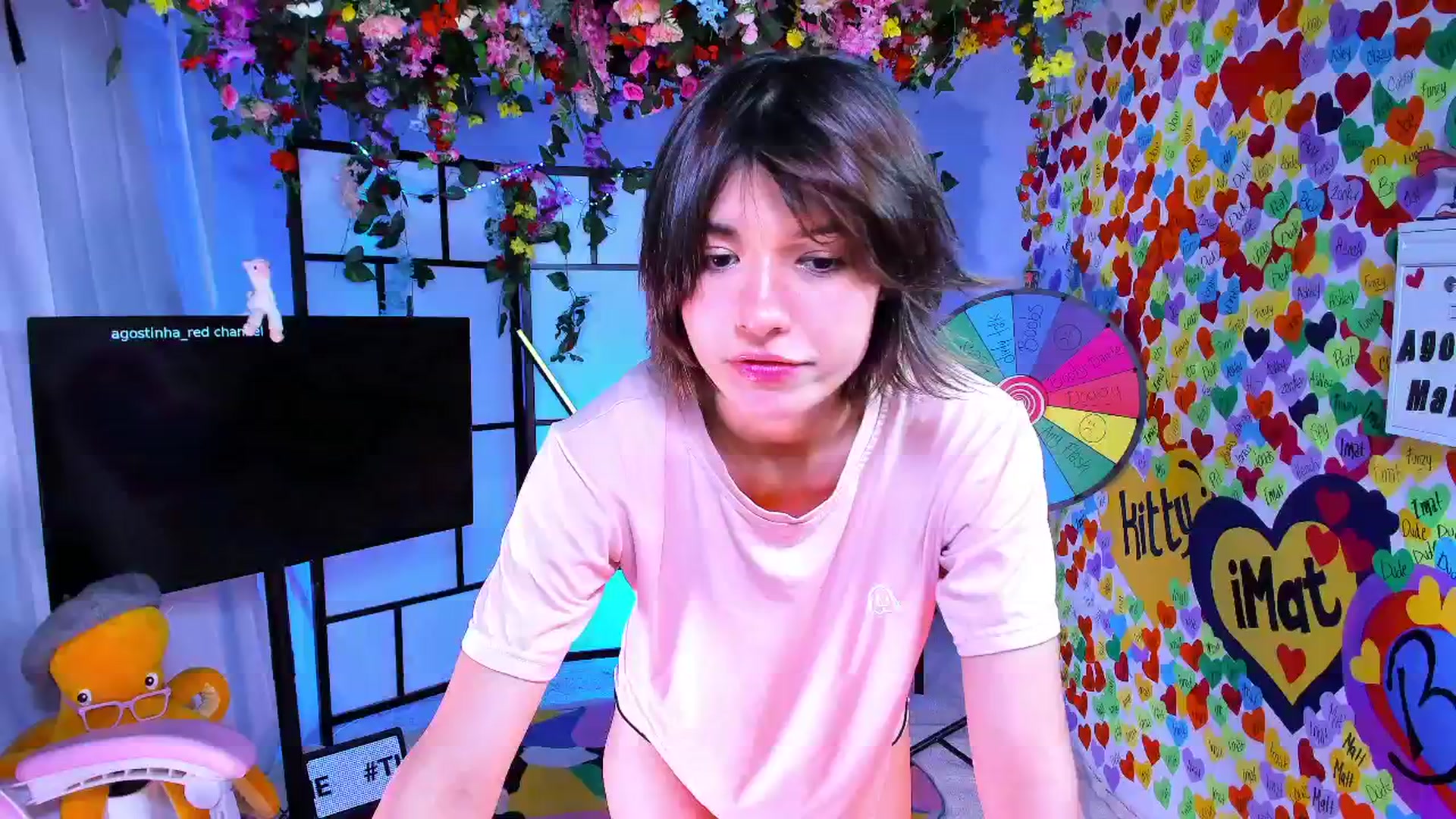 Gallery image thumbnail from Agostinha_Red's myfreecams stream on, 03/18/2025, 08:04 image 3 of 20