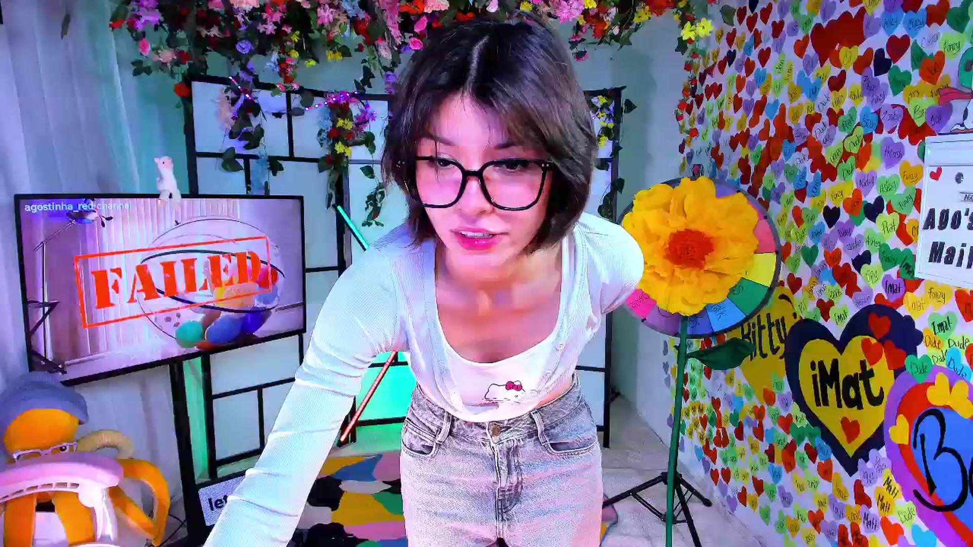 Gallery image thumbnail from Agostinha_Red's myfreecams stream on, 03/20/2025, 07:03 image 15 of 20