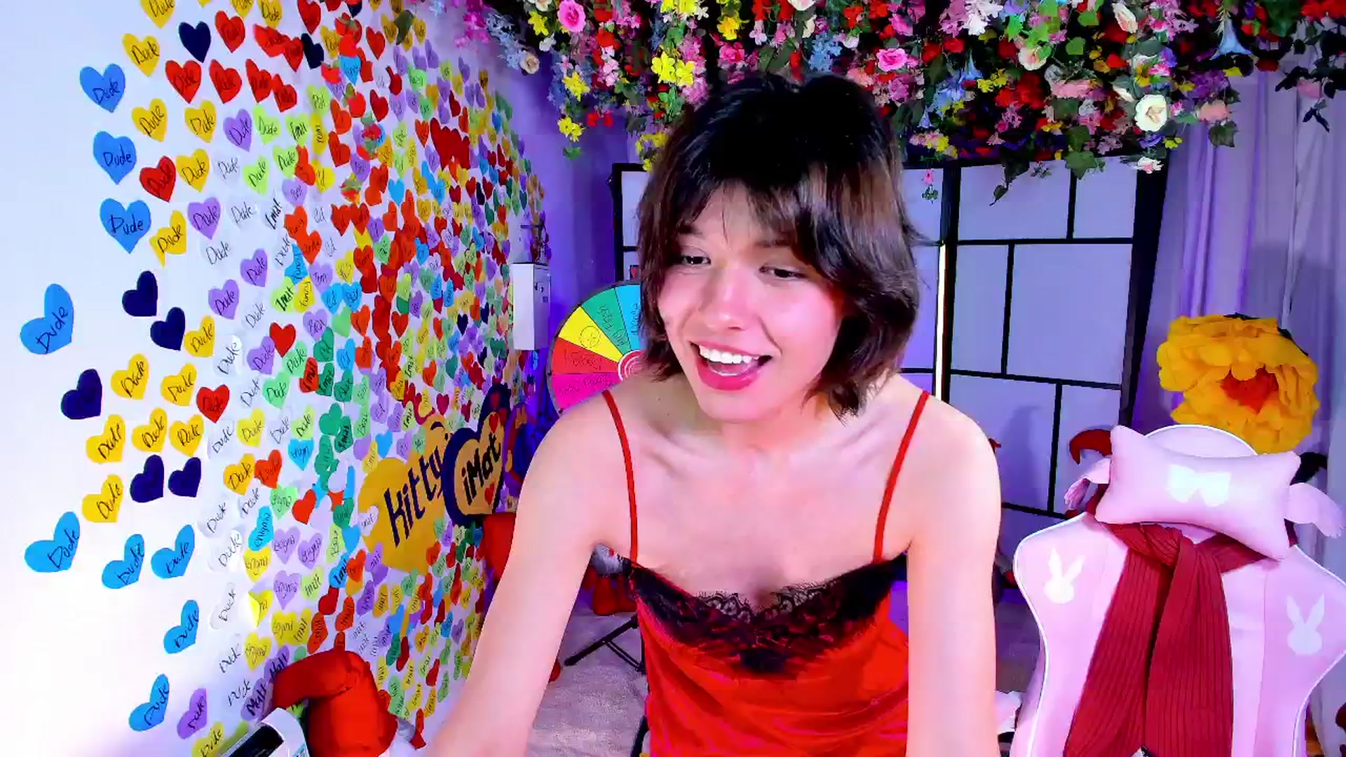 Gallery image thumbnail from Agostinha_Red's myfreecams stream on, 04/10/2025, 22:58 image 5 of 20