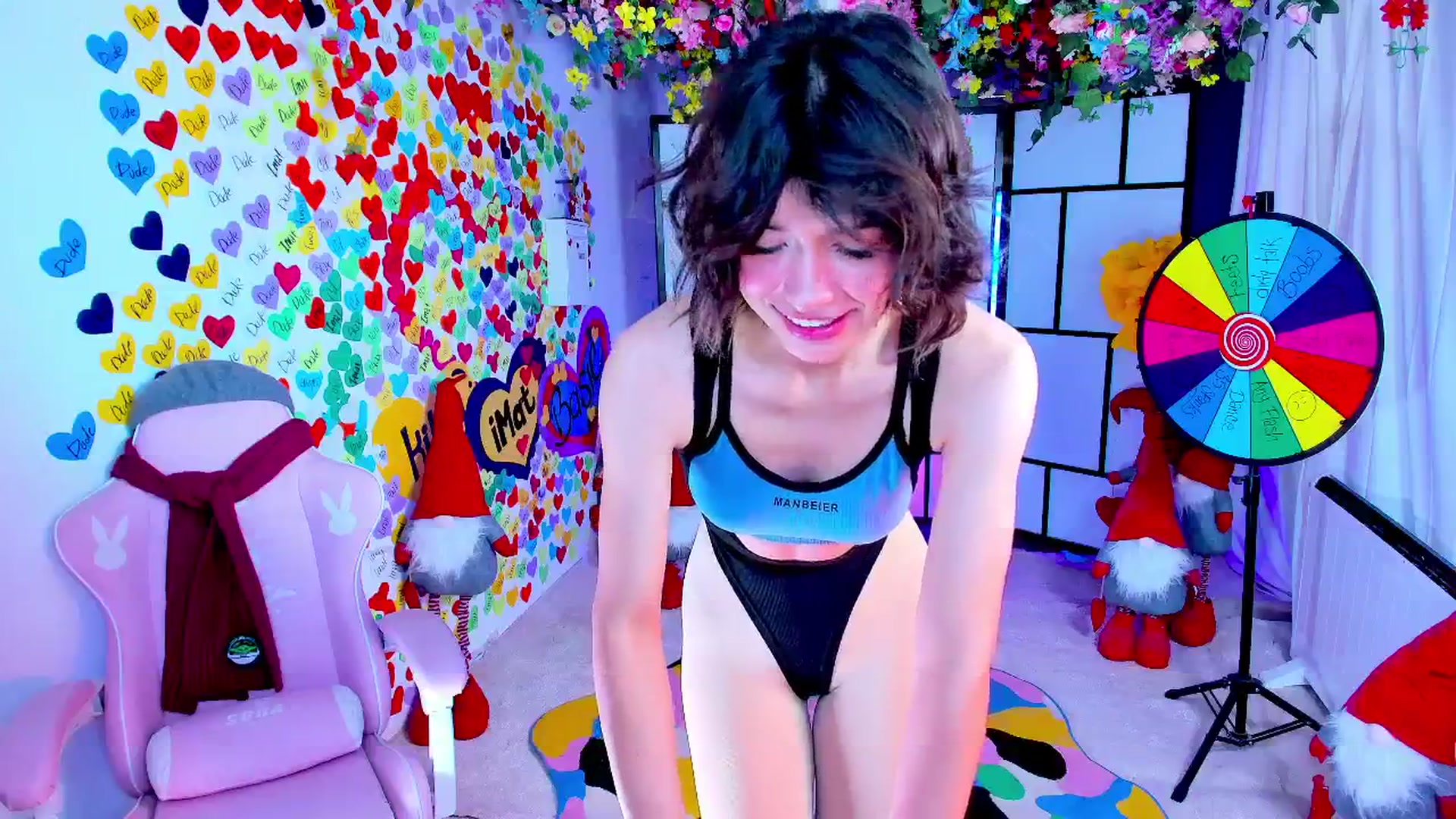 Gallery image thumbnail from Agostinha_Red's myfreecams stream on, 05/07/2025, 19:23 image 8 of 20