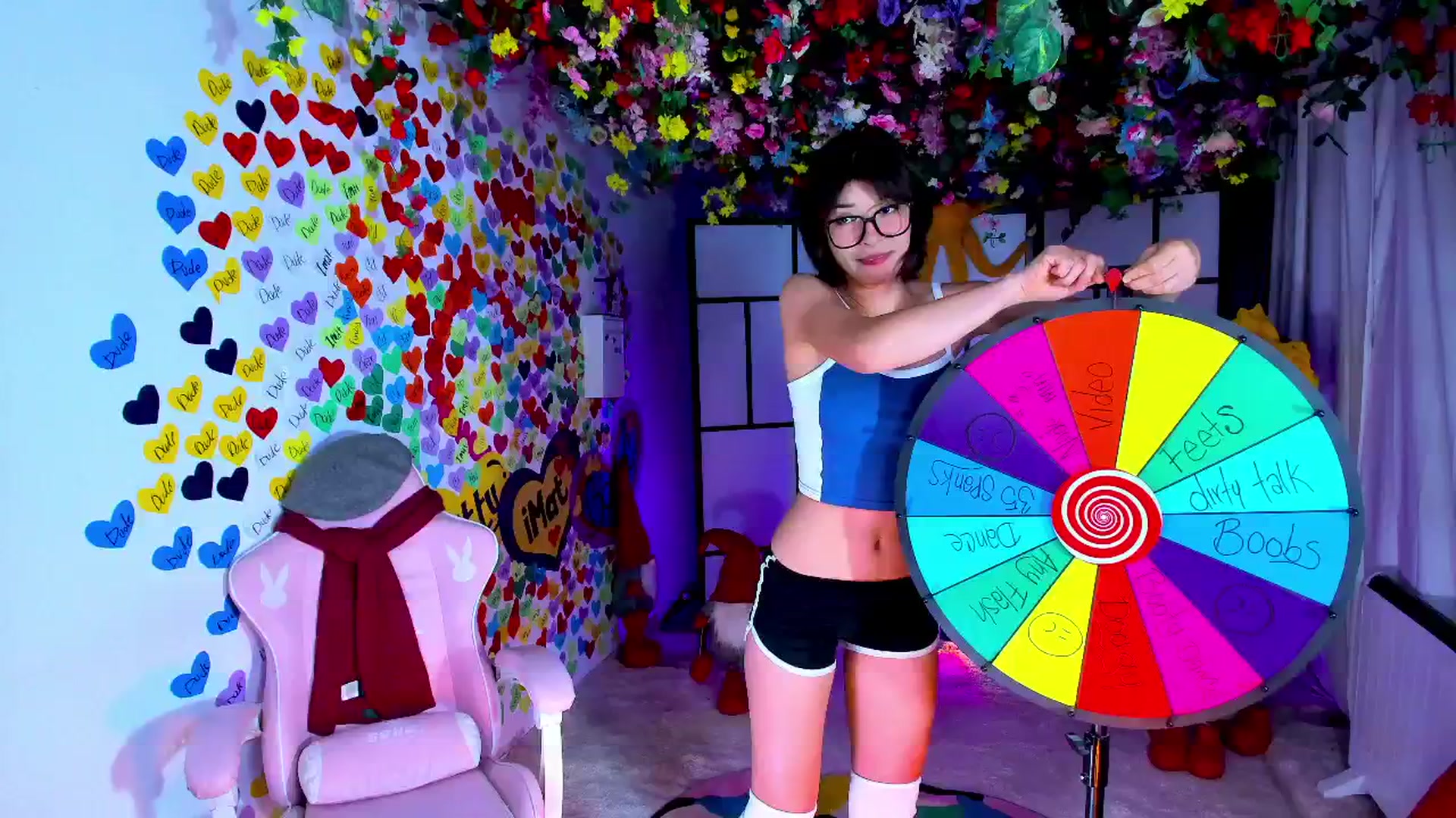 Gallery image thumbnail from Agostinha_Red's myfreecams stream on, 05/11/2025, 19:41 image 10 of 20