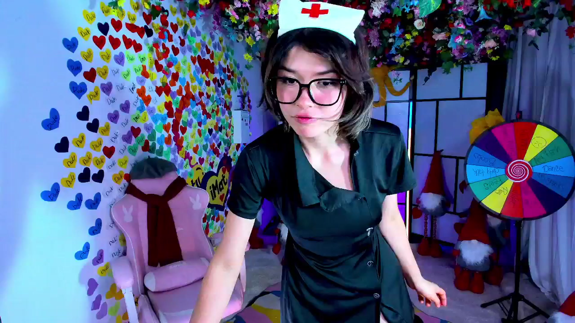 Gallery image thumbnail from Agostinha_Red's myfreecams stream on, 05/13/2025, 24:03 image 19 of 20