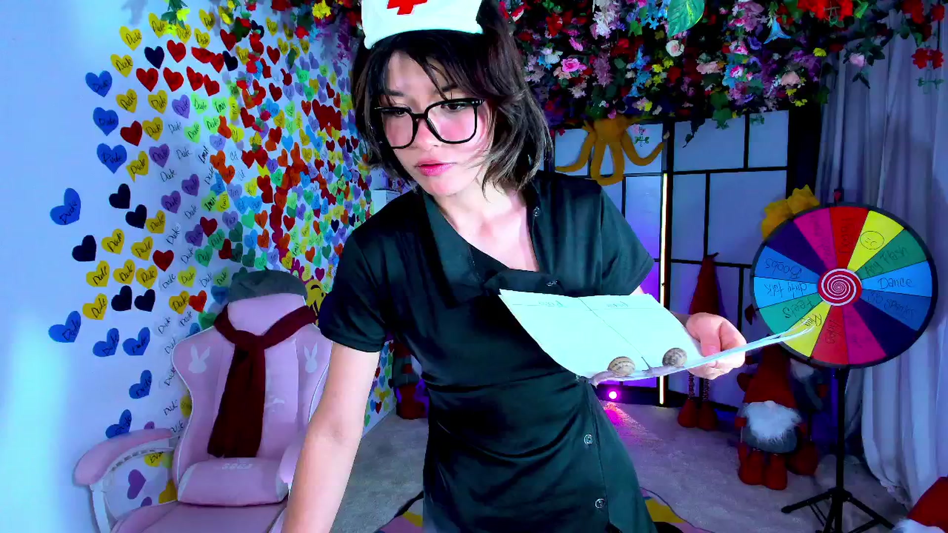 Gallery image thumbnail from Agostinha_Red's myfreecams stream on, 05/13/2025, 24:03 image 11 of 20