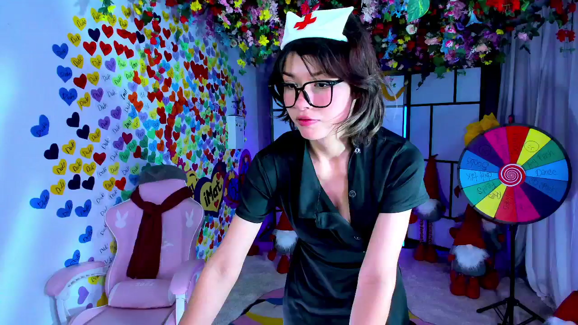 Gallery image thumbnail from Agostinha_Red's myfreecams stream on, 05/13/2025, 24:03 image 1 of 20