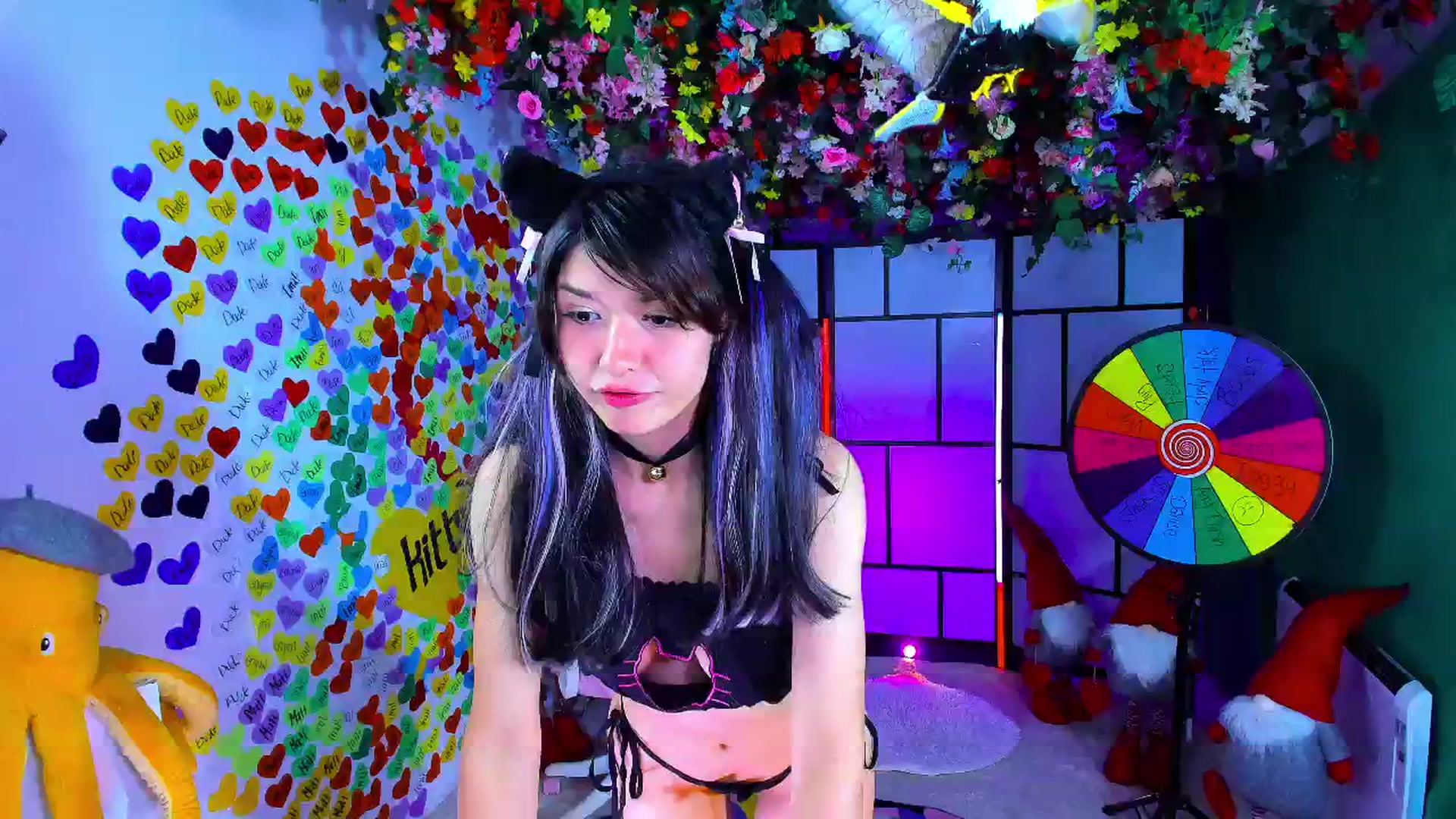 Gallery image thumbnail from Agostinha_Red's myfreecams stream on, 05/19/2025, 23:27 image 1 of 20